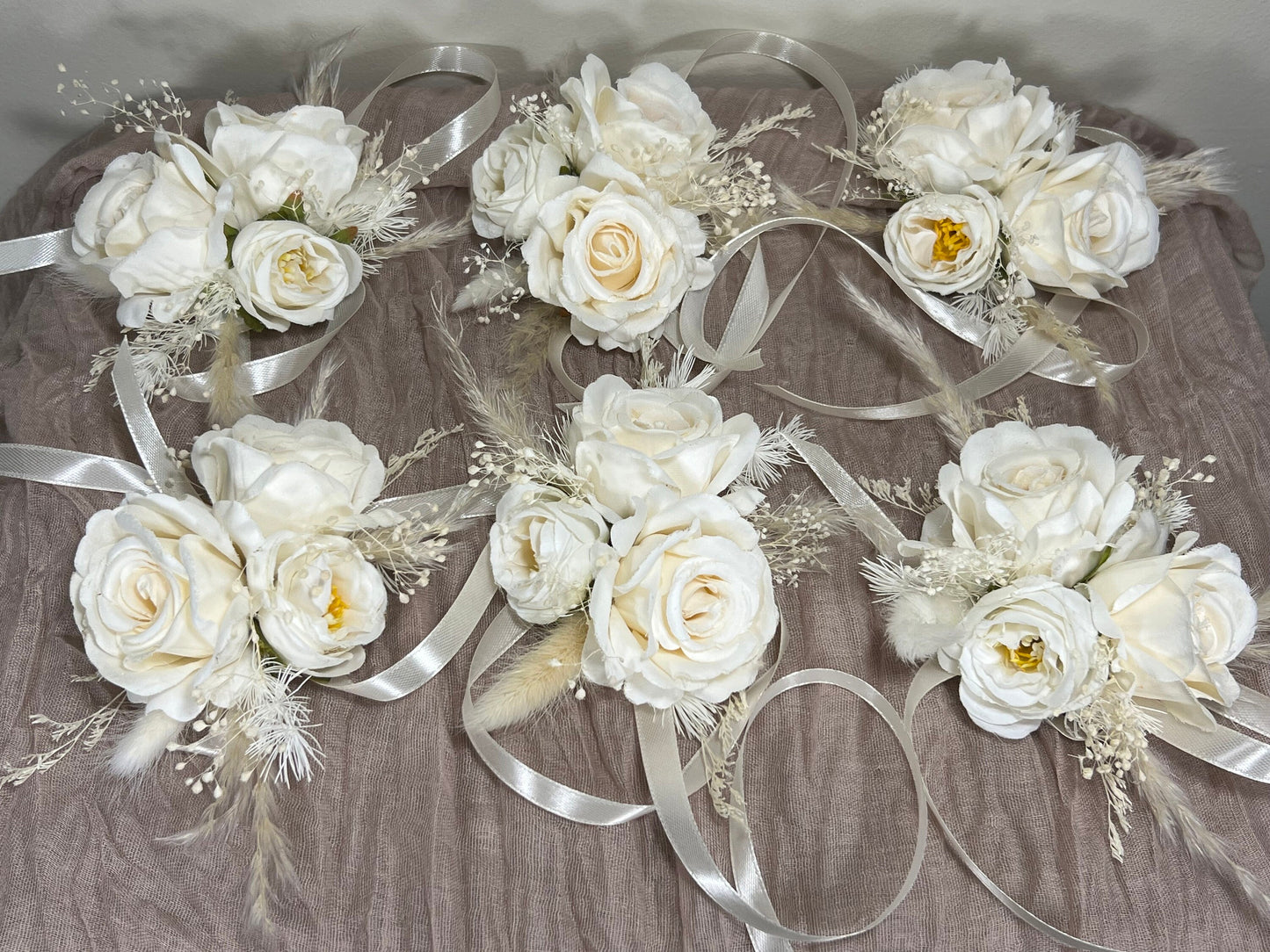 Wedding Corsage White Boho Wedding Wrist Corsage Bridesmaids Decor Corsage Ivory Corsage Prom Artificial Flowers Baby Breath