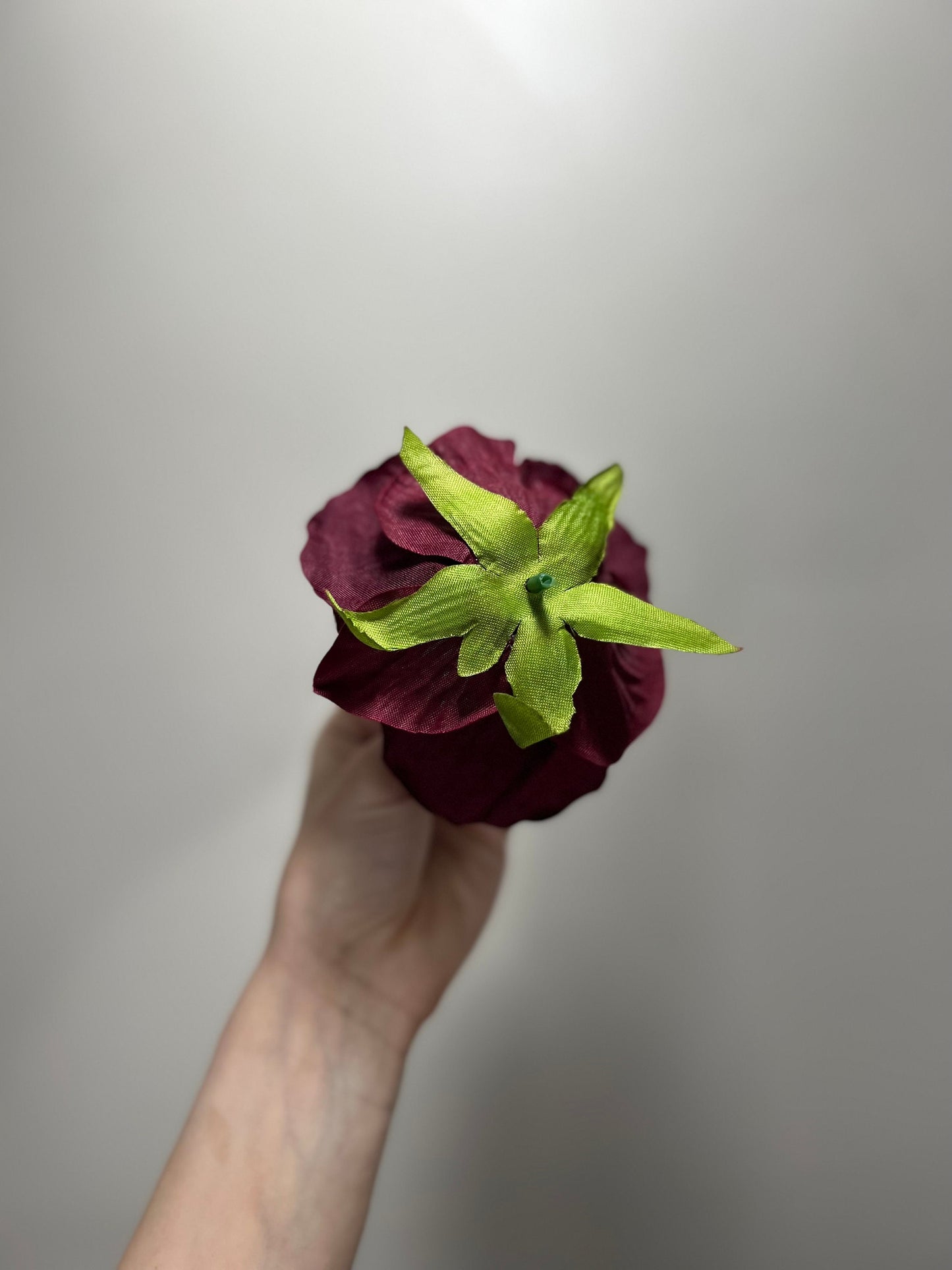 Burgundy Velvet Flowers Head Rose Dark Red Wine High Quality Maroon Red Wedding Artificial Roses Home Décor Silk Decorative DIY Supplies
