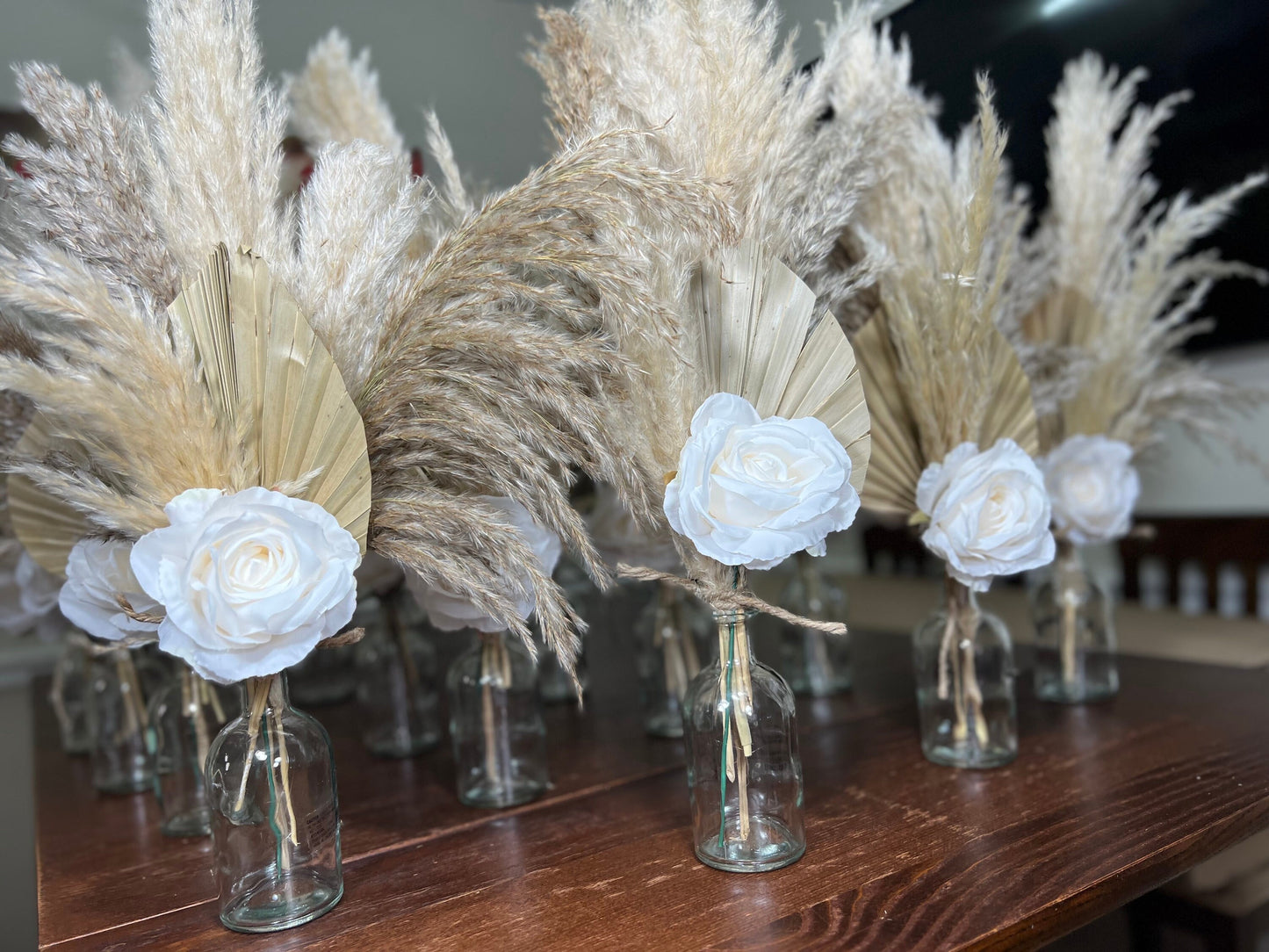 Wedding Centerpiece White Boho Table Decor Centerpiece Palms Leaf Pampas Grass Table Centerpiece Flower for Vases Bud Artificial Flower