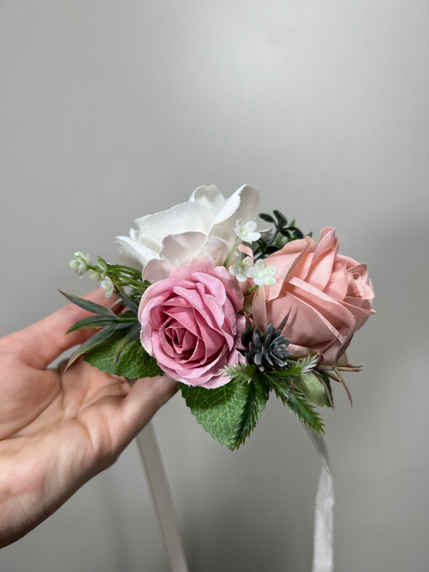 Wedding Corsage Pink Wedding Wrist Corsage White Bridesmaids Decor Corsage Ivory Corsage White Accessories Dusty Rose Artificial Flowers