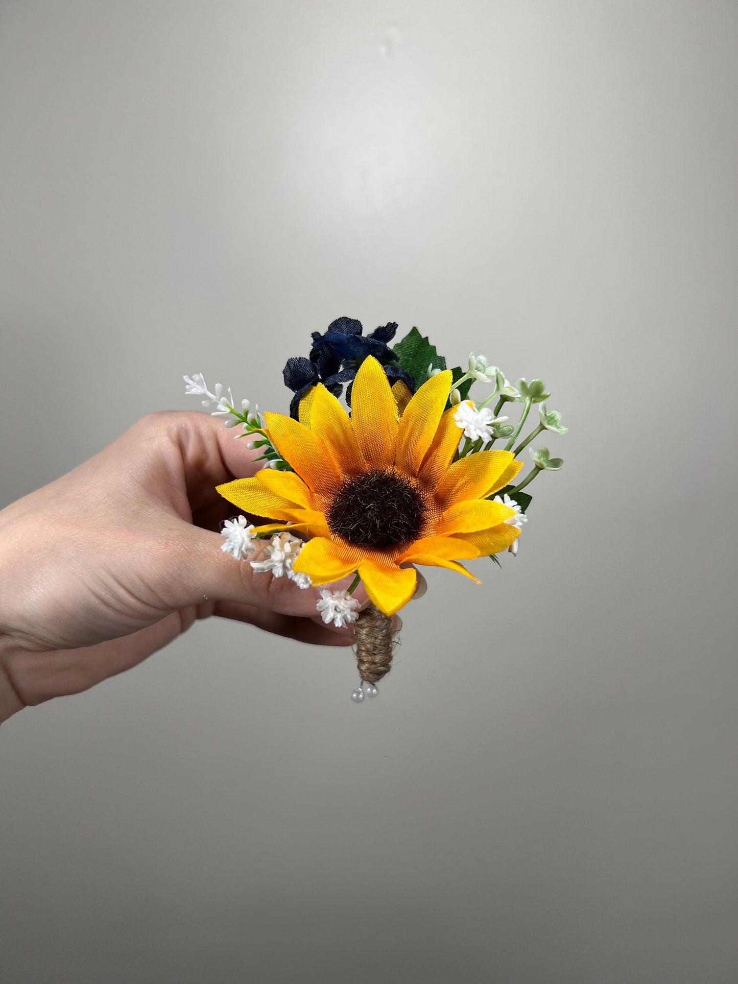 Sunflower Boutonniere Burgundy Groom Boutonnières Groomsmen Sunflower Boutonnière Red Groom Fall Sunflower Artificial Flowers