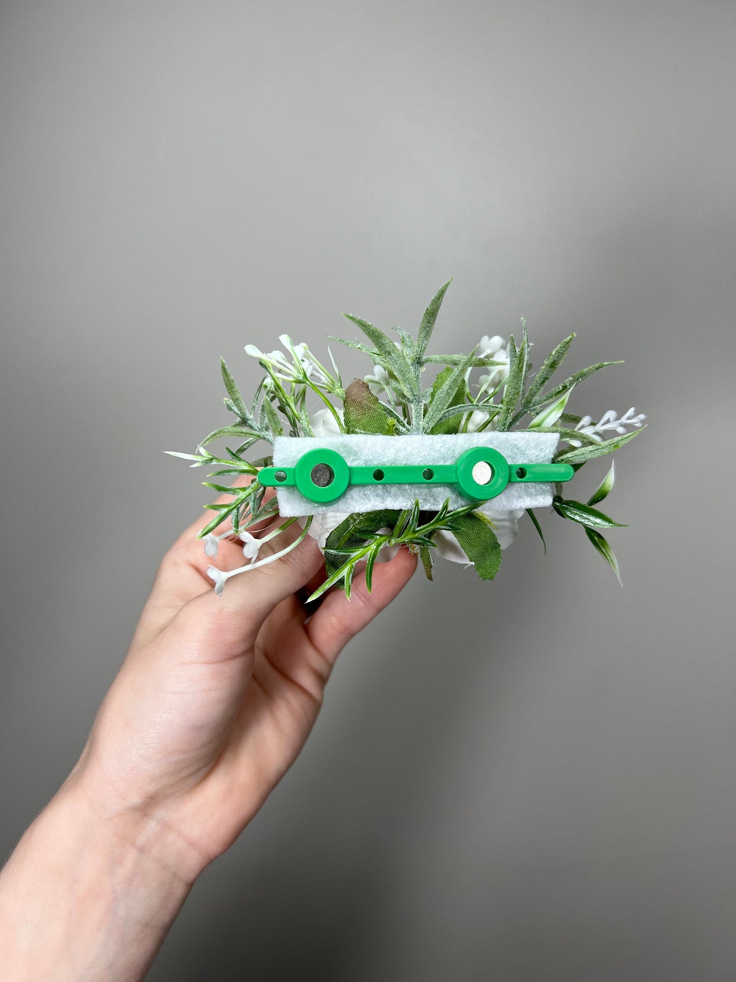 White Boutonniere Magnetic Holder Pocket Insert Replacement Alternative Groom Wedding Groomsmen Boutonnière Magnet Clip Ivory Artificial