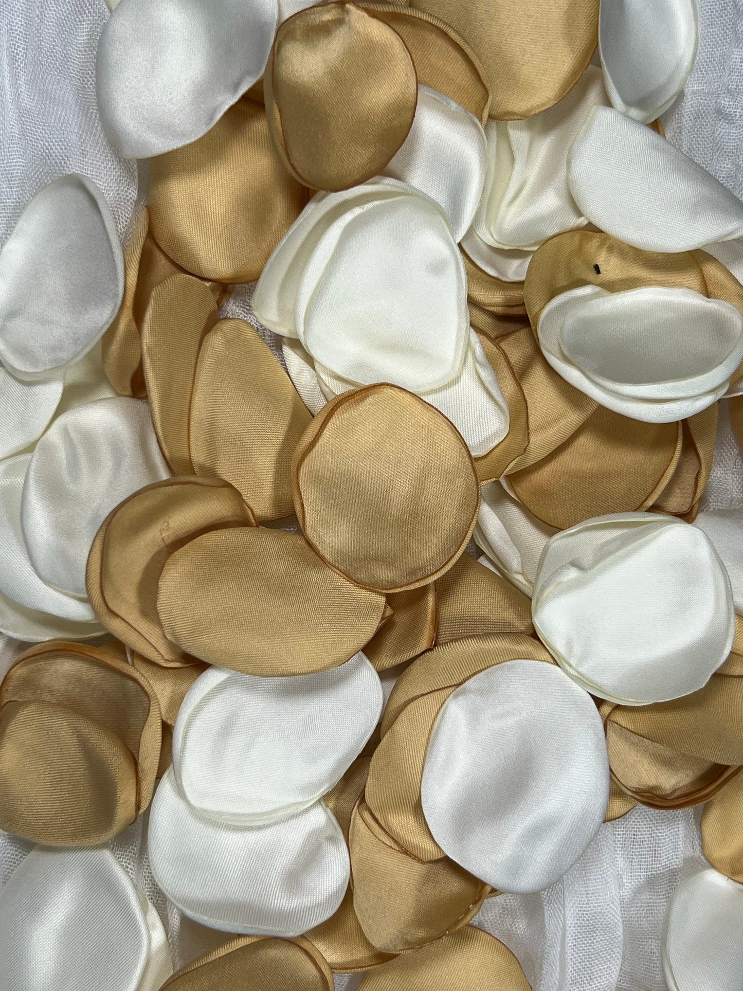 Gold And White Petals Wedding Decor Flower Girl Petals White Gold Wedding Aisle Decor Flower Petals Gold White Confetti Bridal Shower Petals
