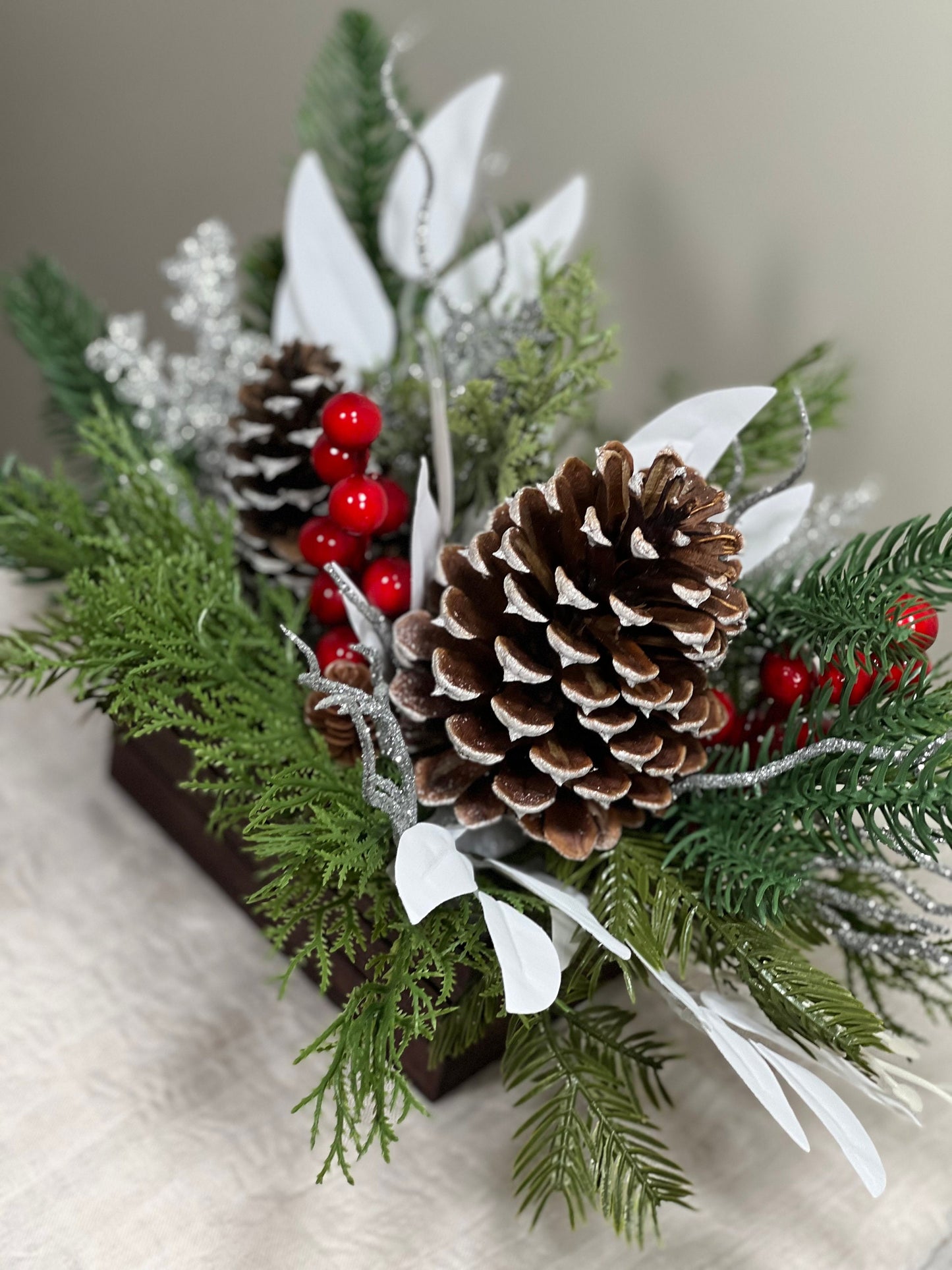 Christmas Centerpiece Decor Table Christmas Centerpiece Wedding Table Centerpiece Silver Pine Cone with Wood Box Winter Gift Christmas