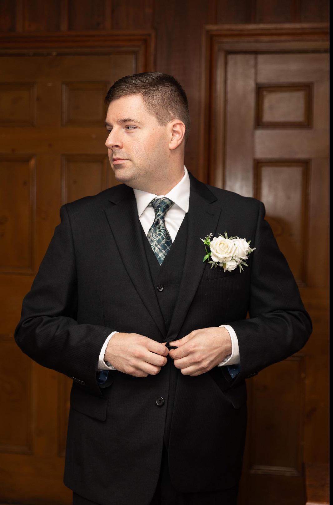 White Rose Pocket Boutonniere, Ivory Artificial Wedding Boutonniere, Groom Groomsmen Floral Pocket Square, Eucalyptus Greenery Boutonnière