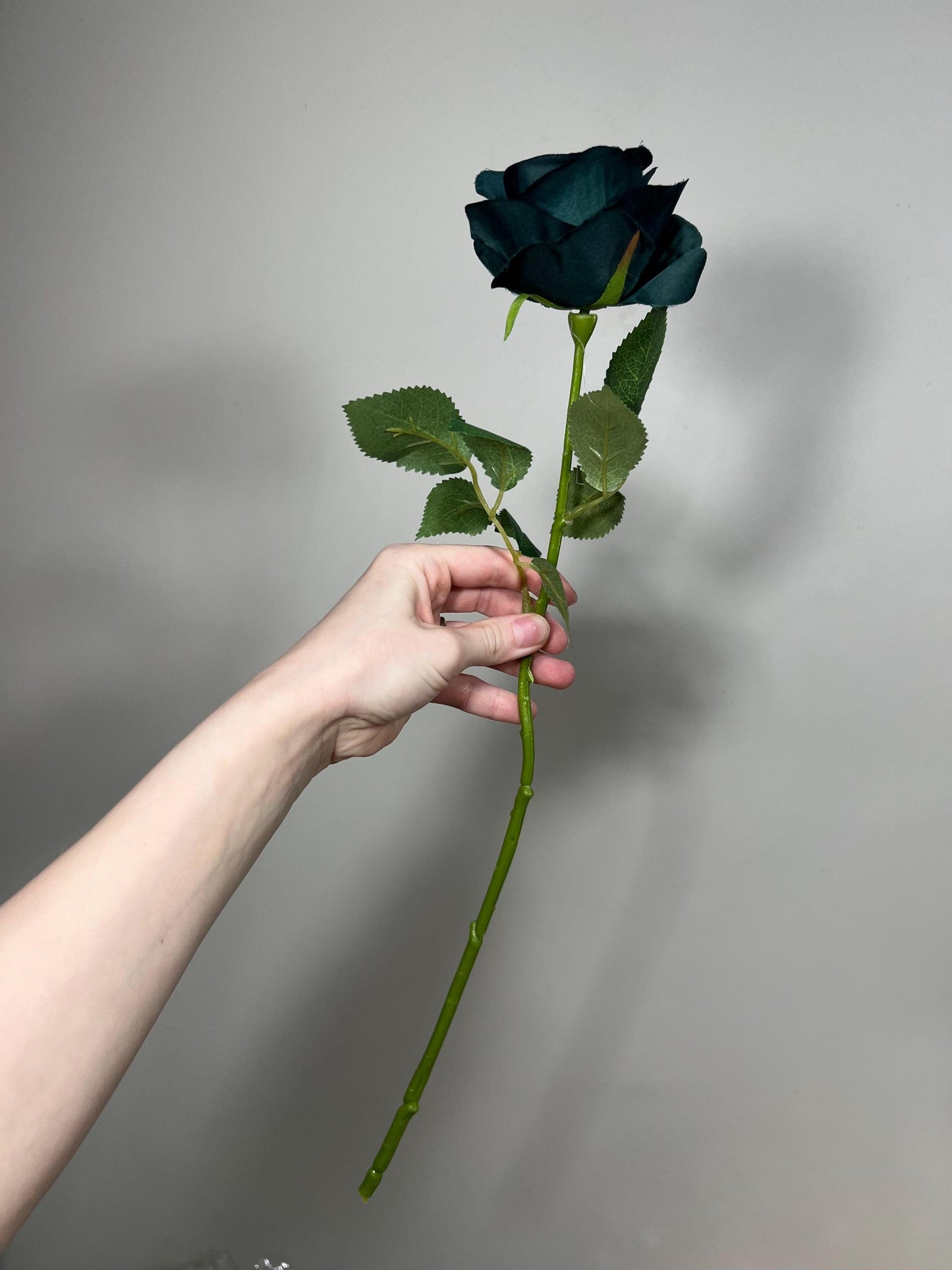 Dark Teal Rose Peacock Green Flower with Long Stems Flower Artificial Flower Dark Green Rose Wedding DIY Emerald Green Flower Head Teal