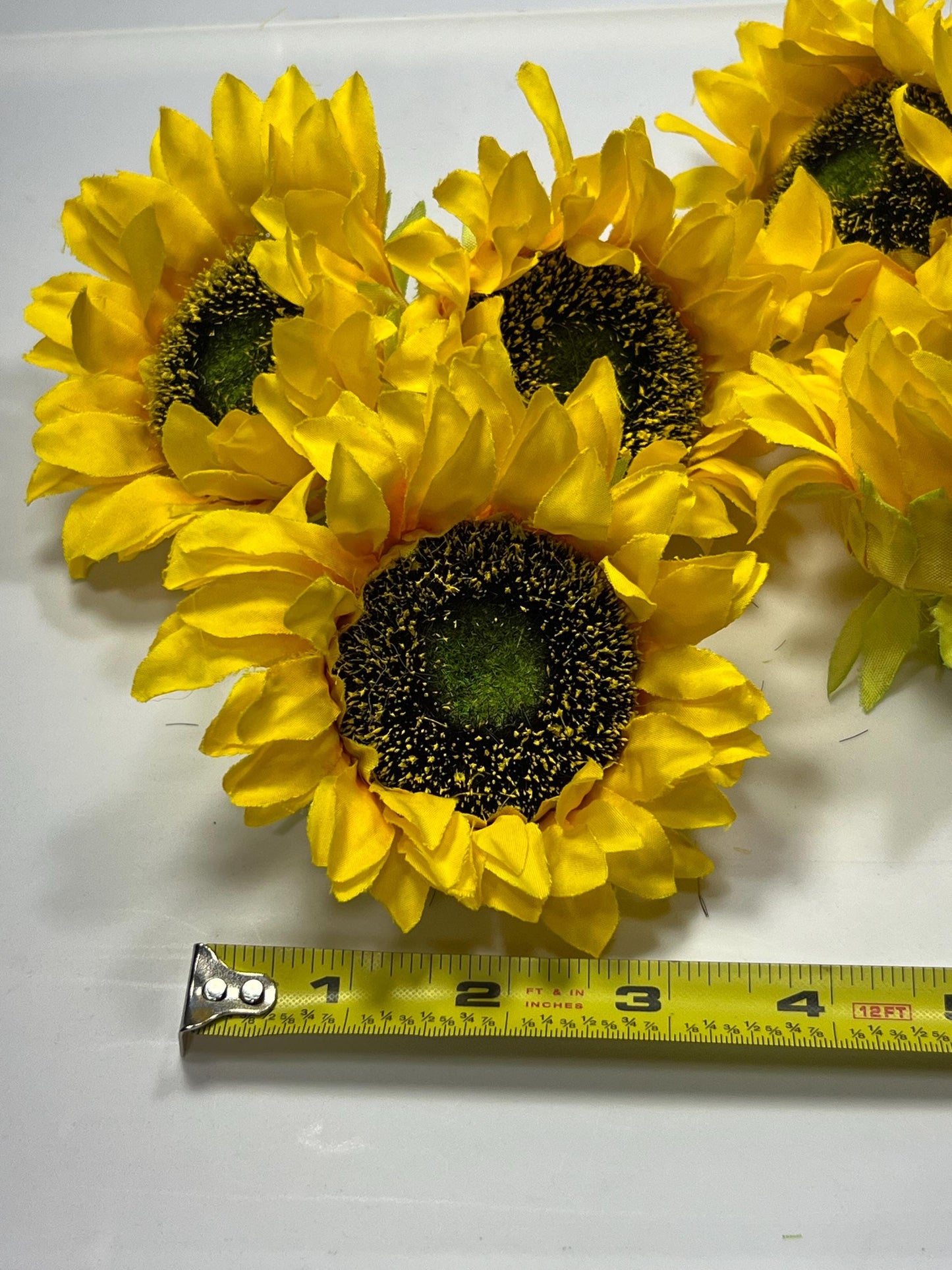 Sunflower Head Flower 3.5 inch Artificial Wedding Sunflower Head Flower Head Sunflower DIY Wedding Supplies Craft Sunflower Big Fake Flower