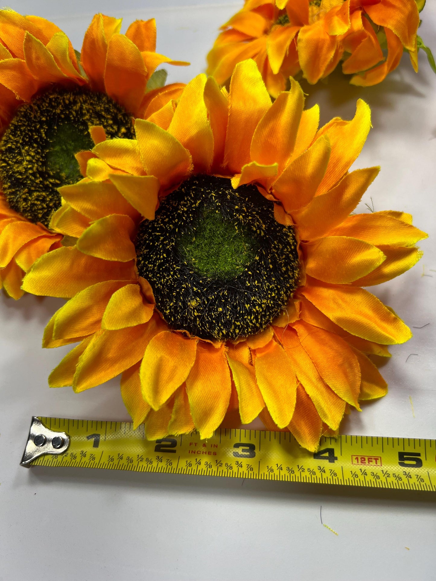 Sunflower Head Flower Artificial Wedding Sunflower Head 4.5 inch Flower Head Sunflower DIY Wedding Supplies Craft Sunflower Big Fake Flower