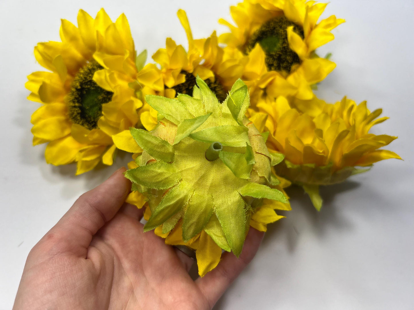 Sunflower Head Flower 3.5 inch Artificial Wedding Sunflower Head Flower Head Sunflower DIY Wedding Supplies Craft Sunflower Big Fake Flower