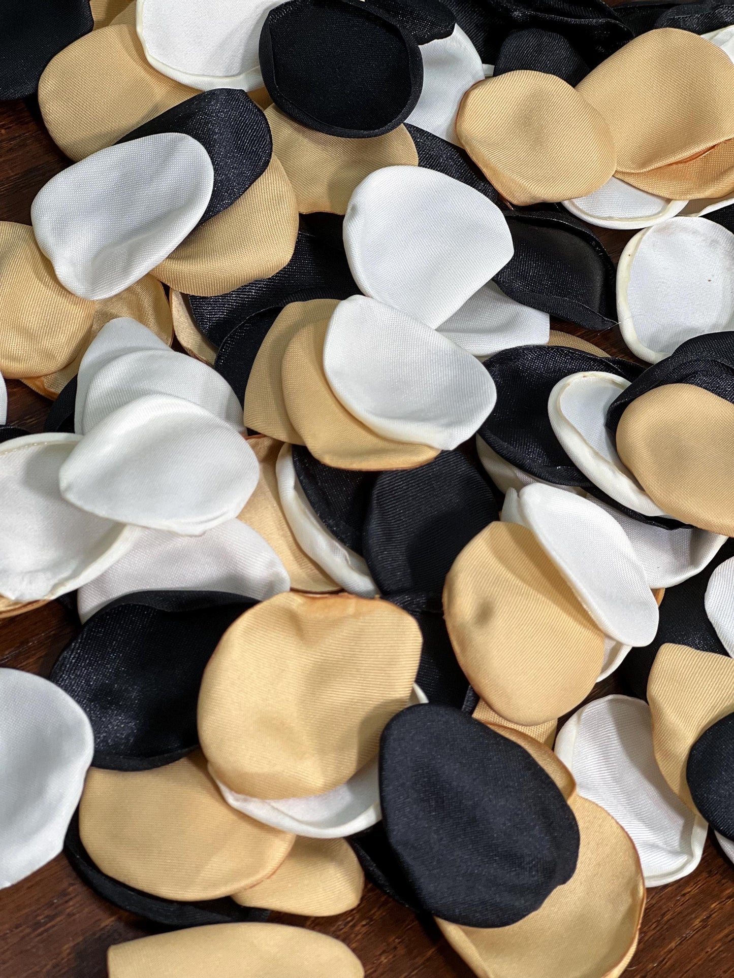 Black White Gold Petals Wedding Decor Black Ivory Flower Girl Petals Wedding Aisle Decor Flower Petals Gold Black White Ceremony Confetti