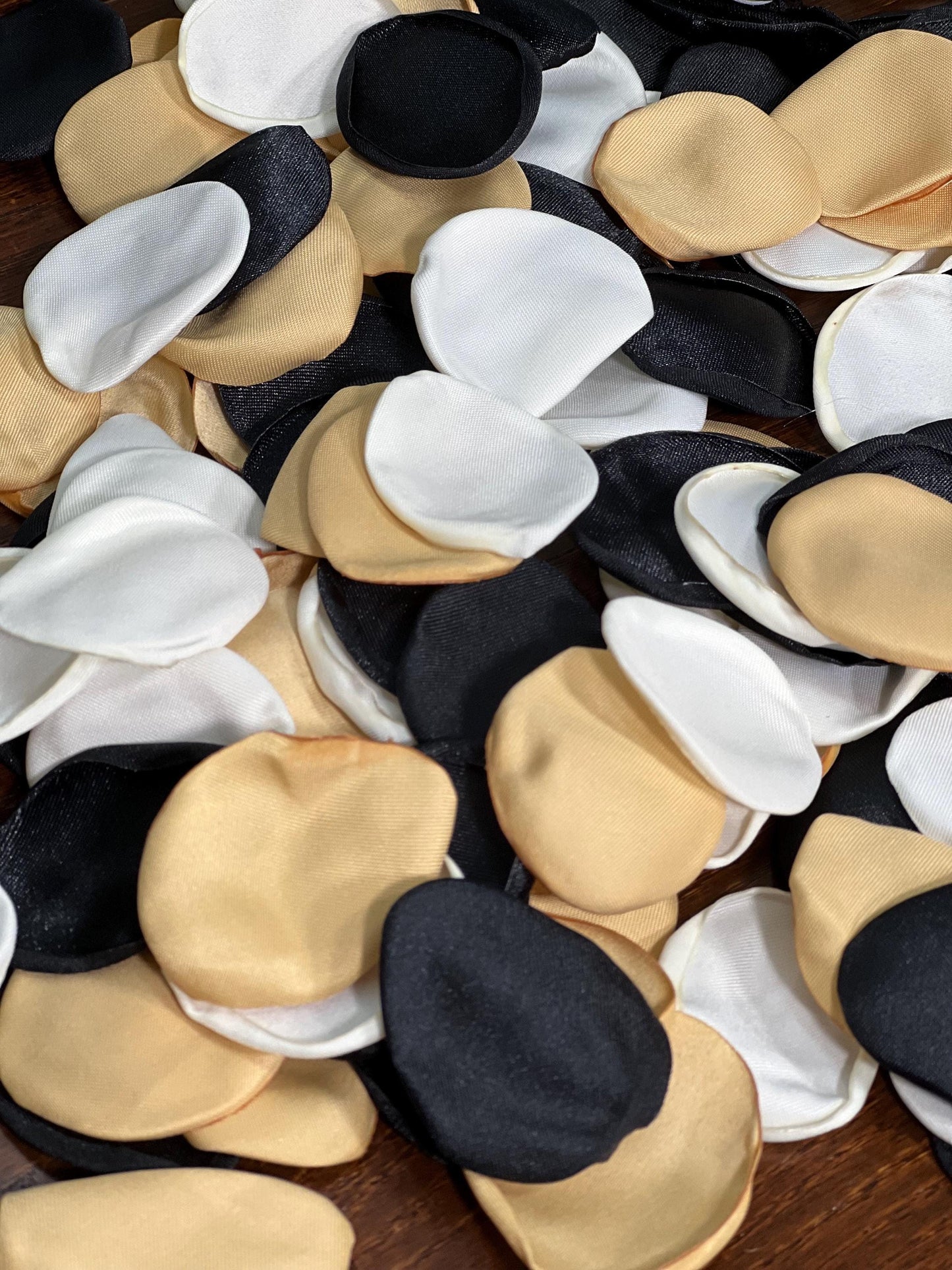 Black White Gold Petals Wedding Decor Black Ivory Flower Girl Petals Wedding Aisle Decor Flower Petals Gold Black White Ceremony Confetti