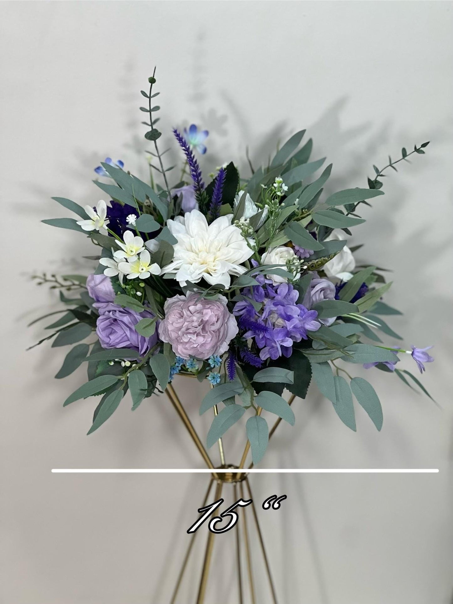 Purple Centerpiece White Lavender Table Flower Ball Decoration Blue Table Centerpiece Barrel Plum Whiskey Ivory Purple Arrangement
