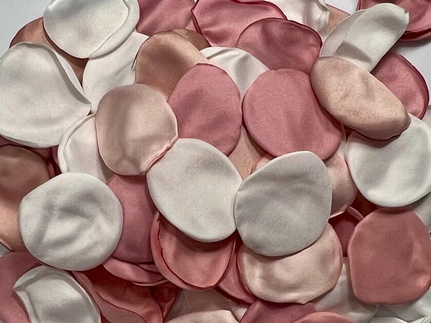 Dusty Rose Petals White Wedding Flower Girl Petals Dusty Rose Blush Aisle Petals Decor Flower Pink Petals Ceremony Decor Confetti Blush