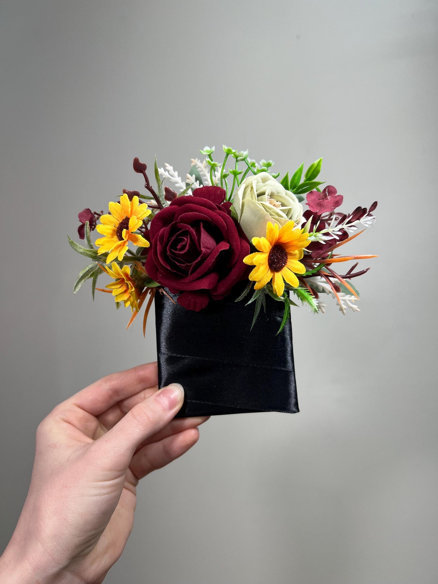 Sunflower Pocket Boutonniere Wedding Groom Boutonnière Sunflower Burgundy Square Groomsmen Sunflower Sage Green Artificial Flowers