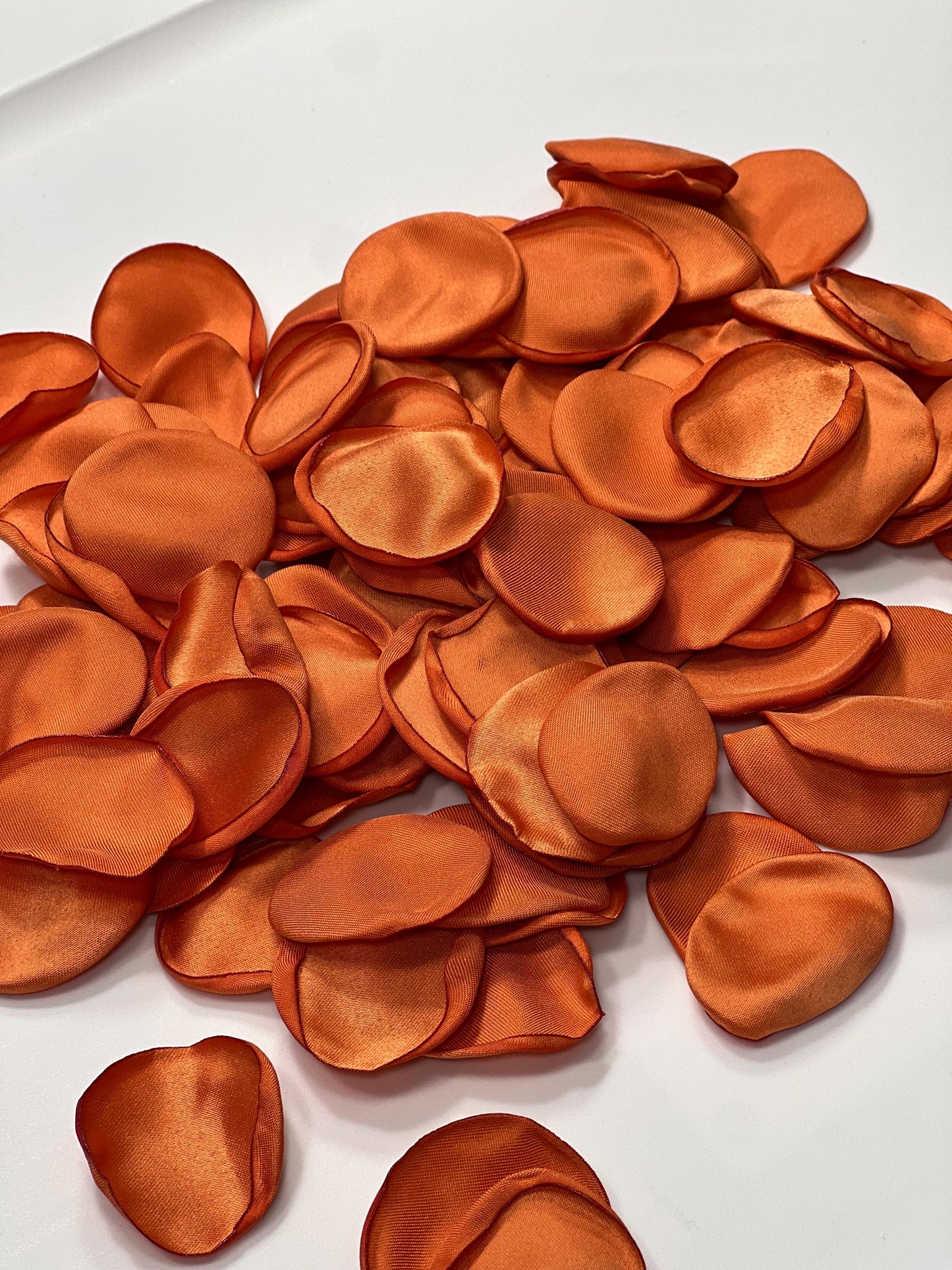 Burnt Orange Petals Wedding Decor Flower Girl Petals Terracotta Wedding Aisle Decor Flower Petals Rust Ceremony Decor Confetti Petals Flower