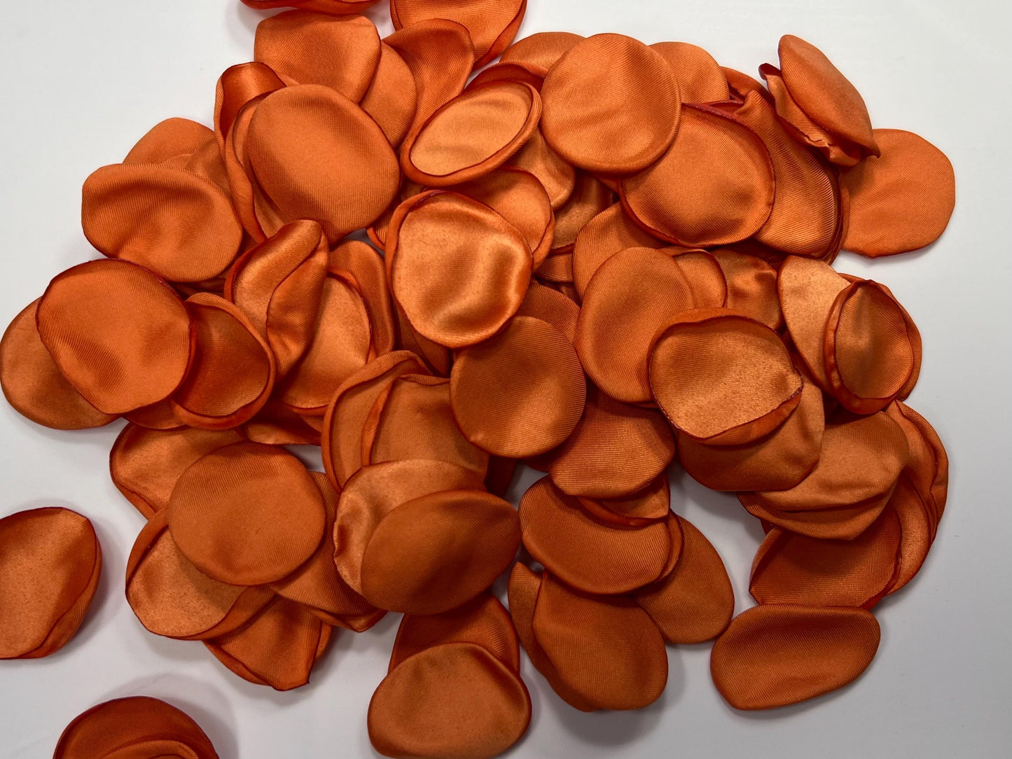 Burnt Orange Petals Wedding Decor Flower Girl Petals Terracotta Wedding Aisle Decor Flower Petals Rust Ceremony Decor Confetti Petals Flower