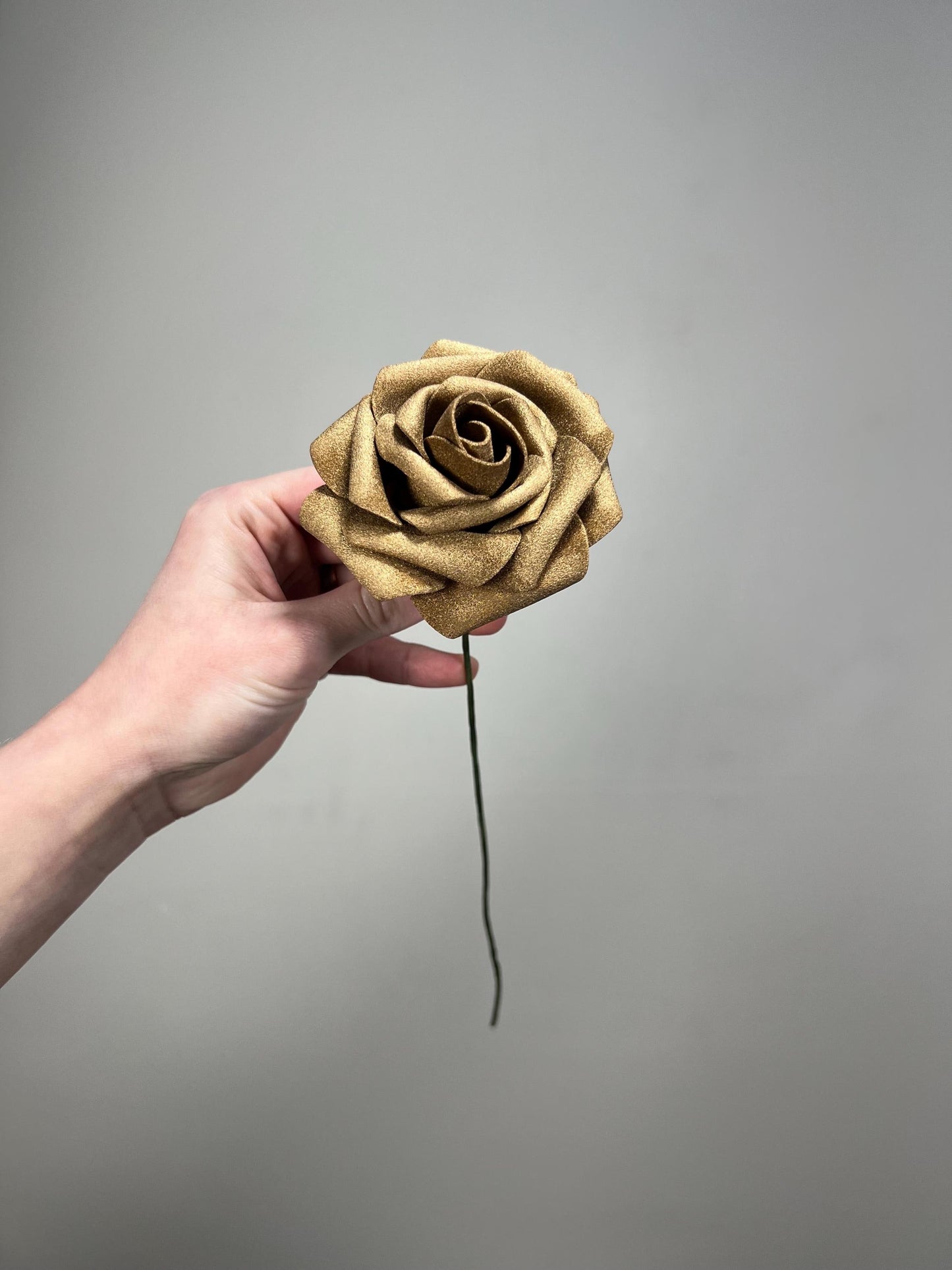 Gold Flower Head Wedding Decor Gold Small Flower Heads Artificial Wedding DIY Craft Supplies Wedding Gold Faux Flower Head Home Decor