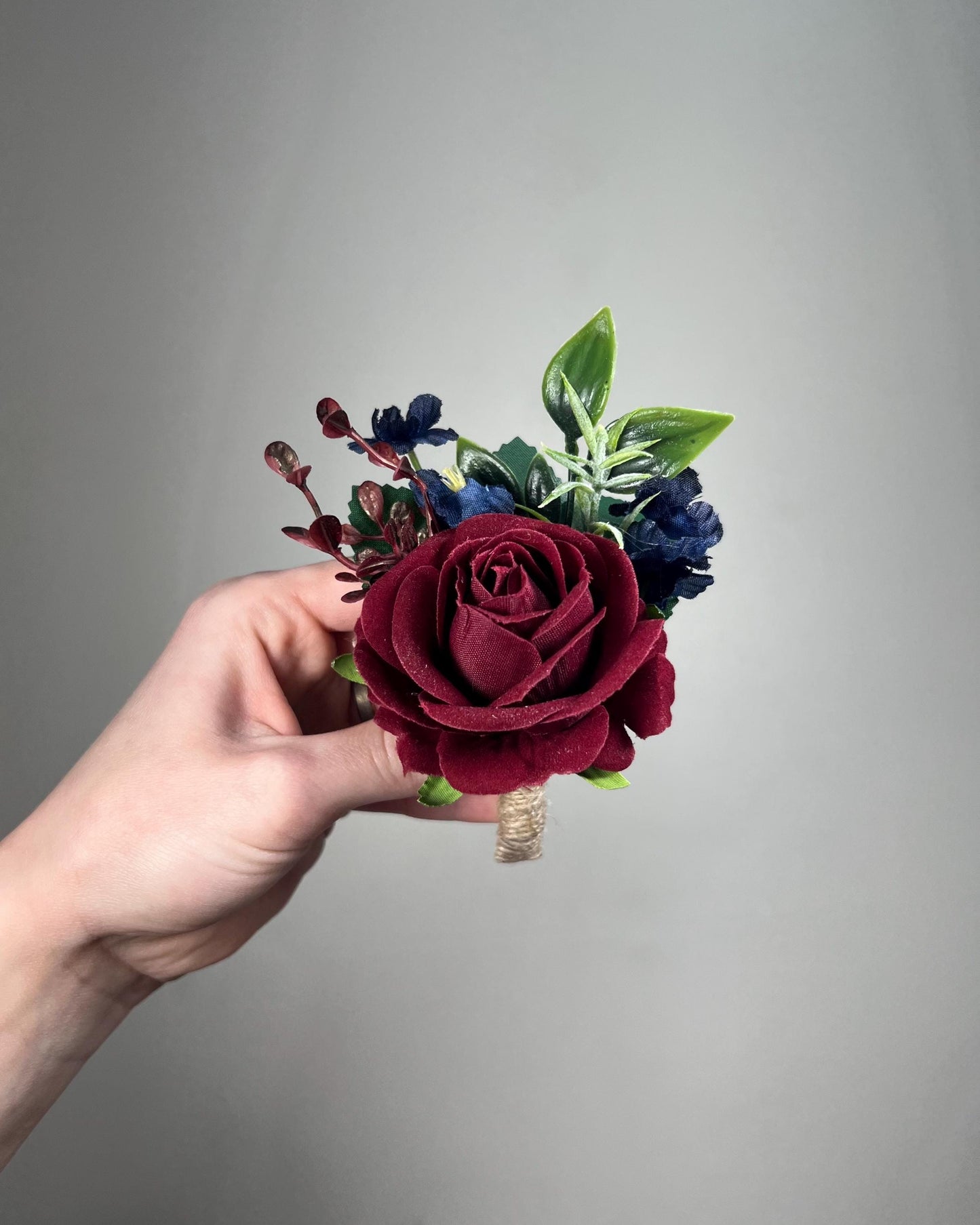 Burgundy Navy Blue Boutonniere Wedding Groom Boutonniere Burgundy Dark Blue Groomsmen Boutonnière Prom Navy Blue Maroon Artificial Flowers