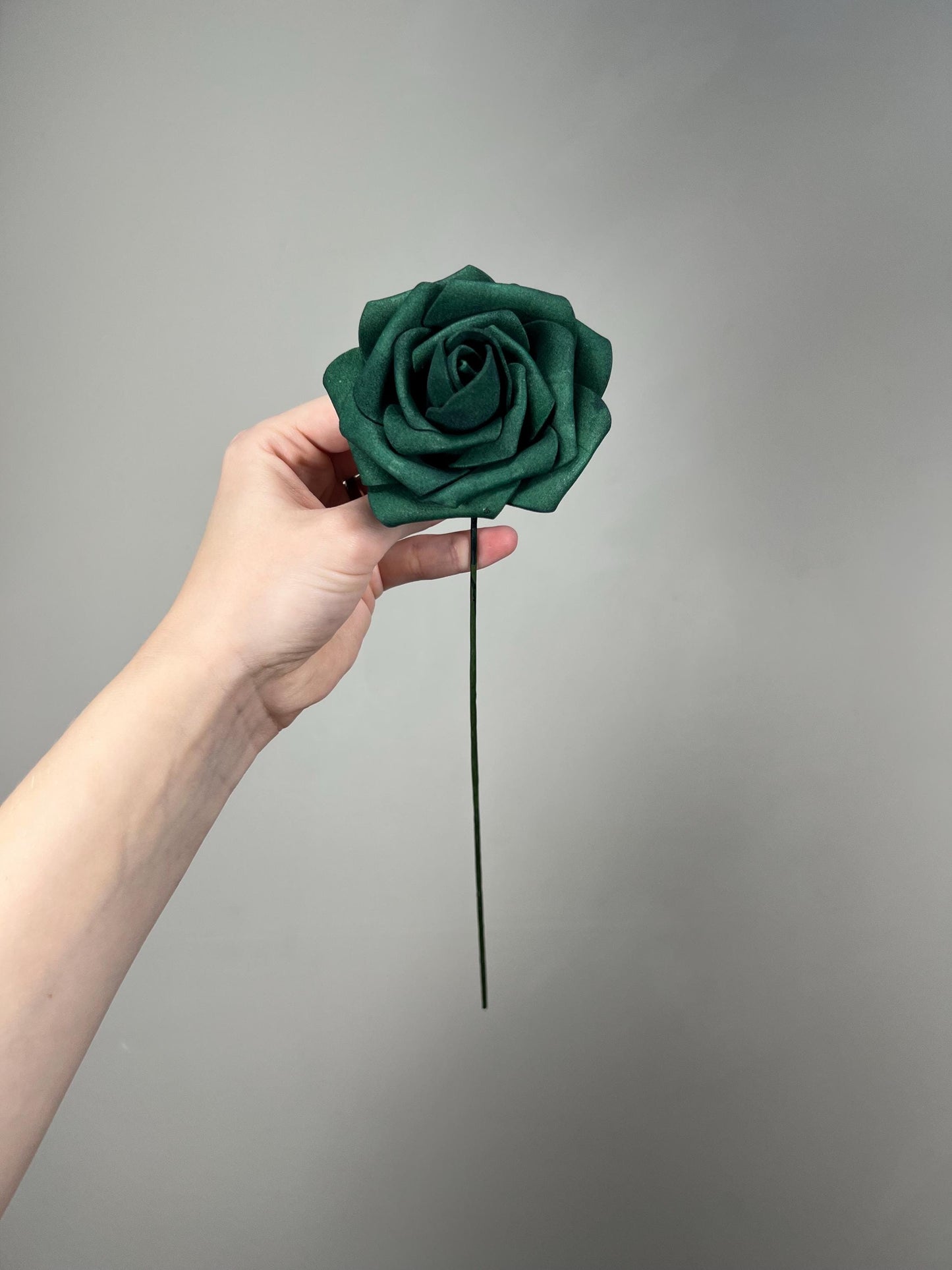 Emerald Green Flower Head Wedding Decor Forest Green Small Flower Head Wedding DIY Craft Supplies Wedding Green Flower Artificial Heads