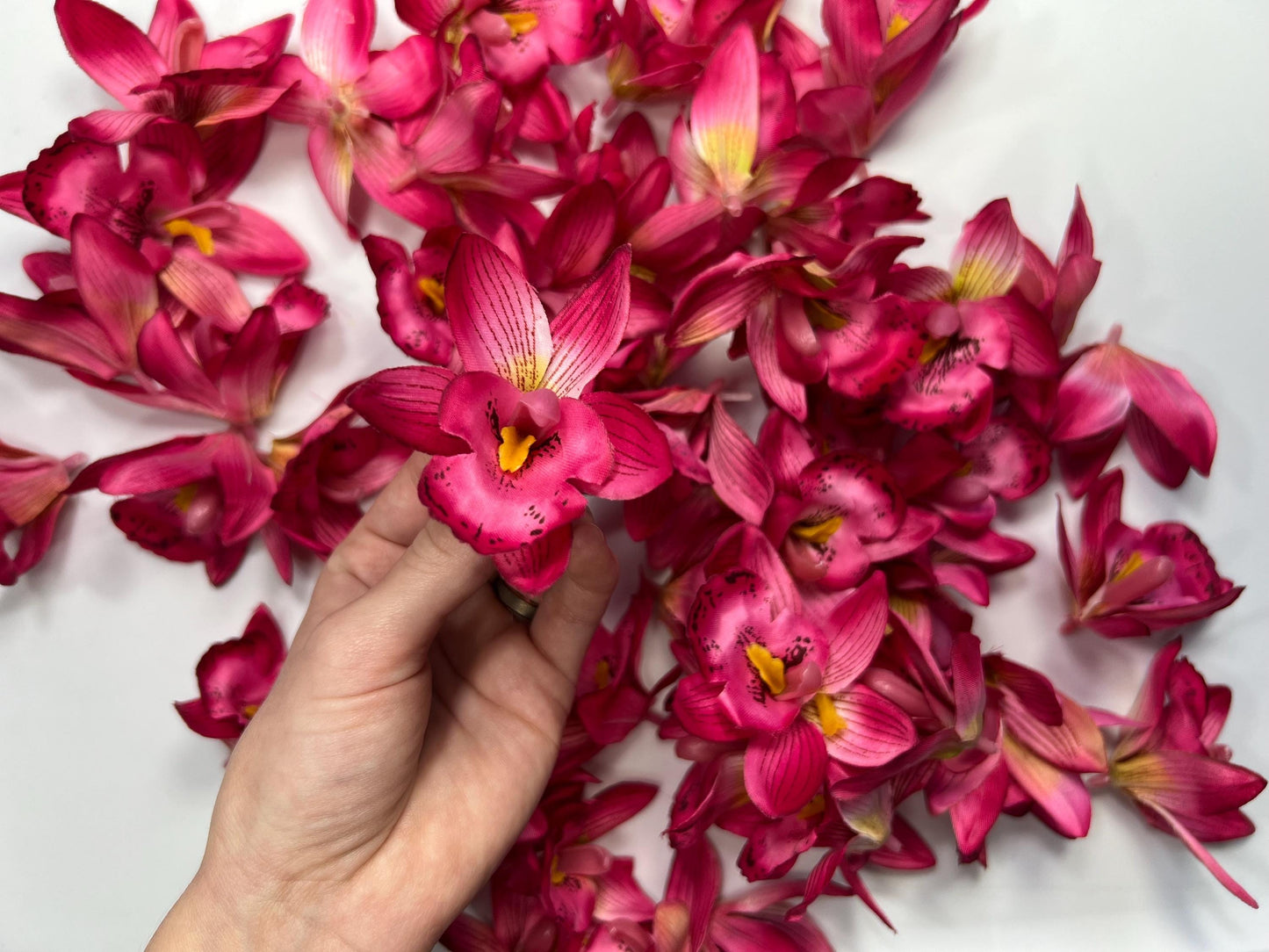 Fuchsia Orchid Heads Artificial 2.5” Magenta Orchid Wedding Silk Flower Heads Tropical Hot Pink Flower Silk Orchid Wedding Decor DIY