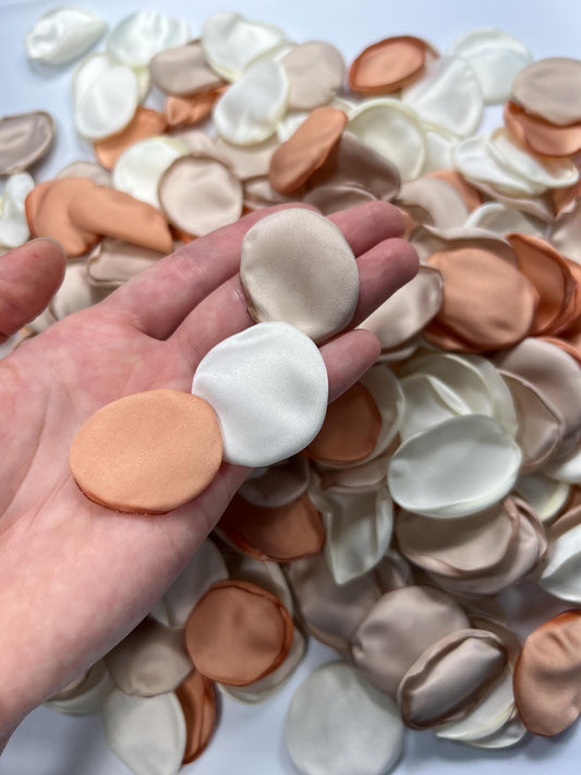 Ivory Beige Petals Wedding Decor Flower Girl Petals Champagne Aisle Decor Flower Petals Soft Gold Ceremony Decor Confetti Satin Petals
