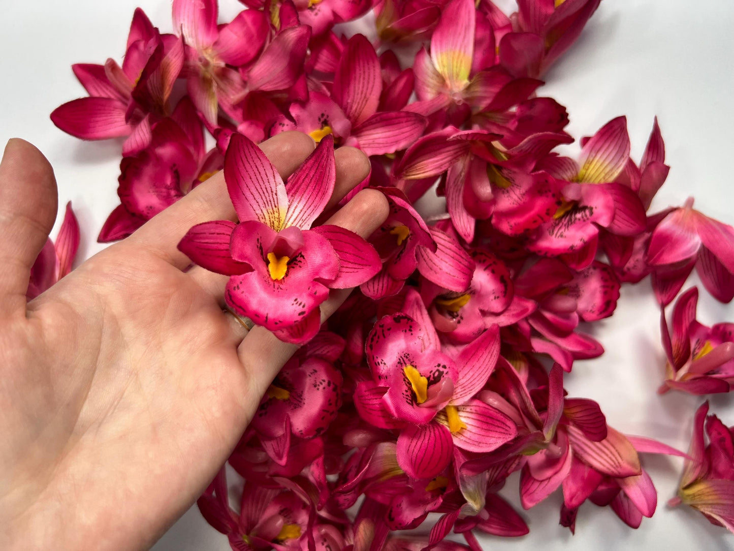 Fuchsia Orchid Heads Artificial 2.5” Magenta Orchid Wedding Silk Flower Heads Tropical Hot Pink Flower Silk Orchid Wedding Decor DIY