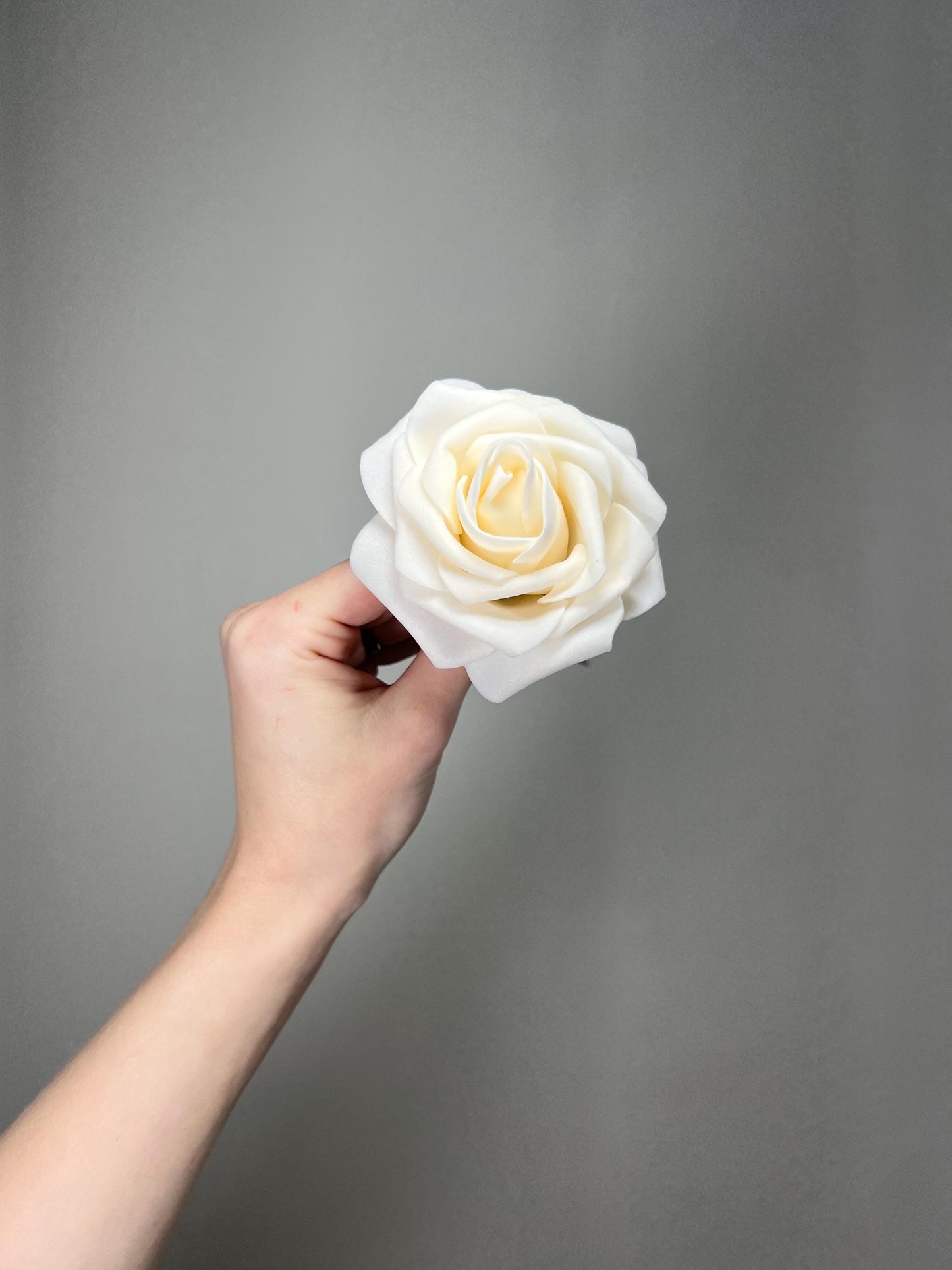 Champagne Flower Artificial Wedding DIY Craft Supplies Ivory Rose Wedding Cream Flower Head with Stem Fake Flowers Off-white Rose Heads