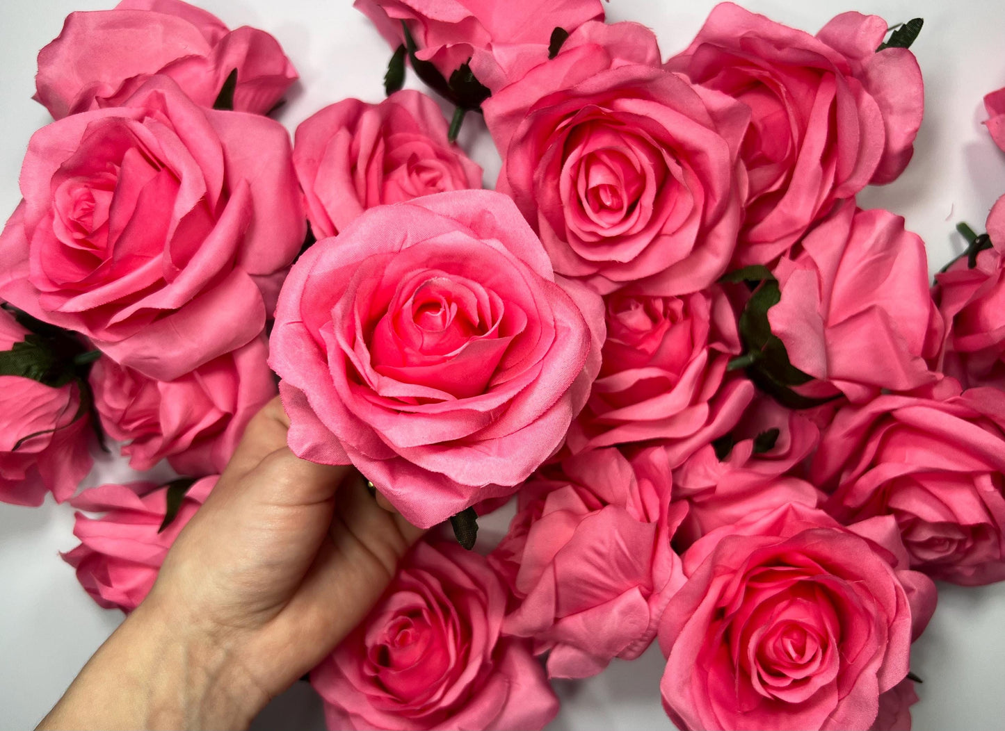 Hot Pink Flower Heads Wedding Fuchsia Artificial Flowers Wedding Bright Pink Rose Head Silk Magenta Pink Neon DIY Supplies Bouquet Roses