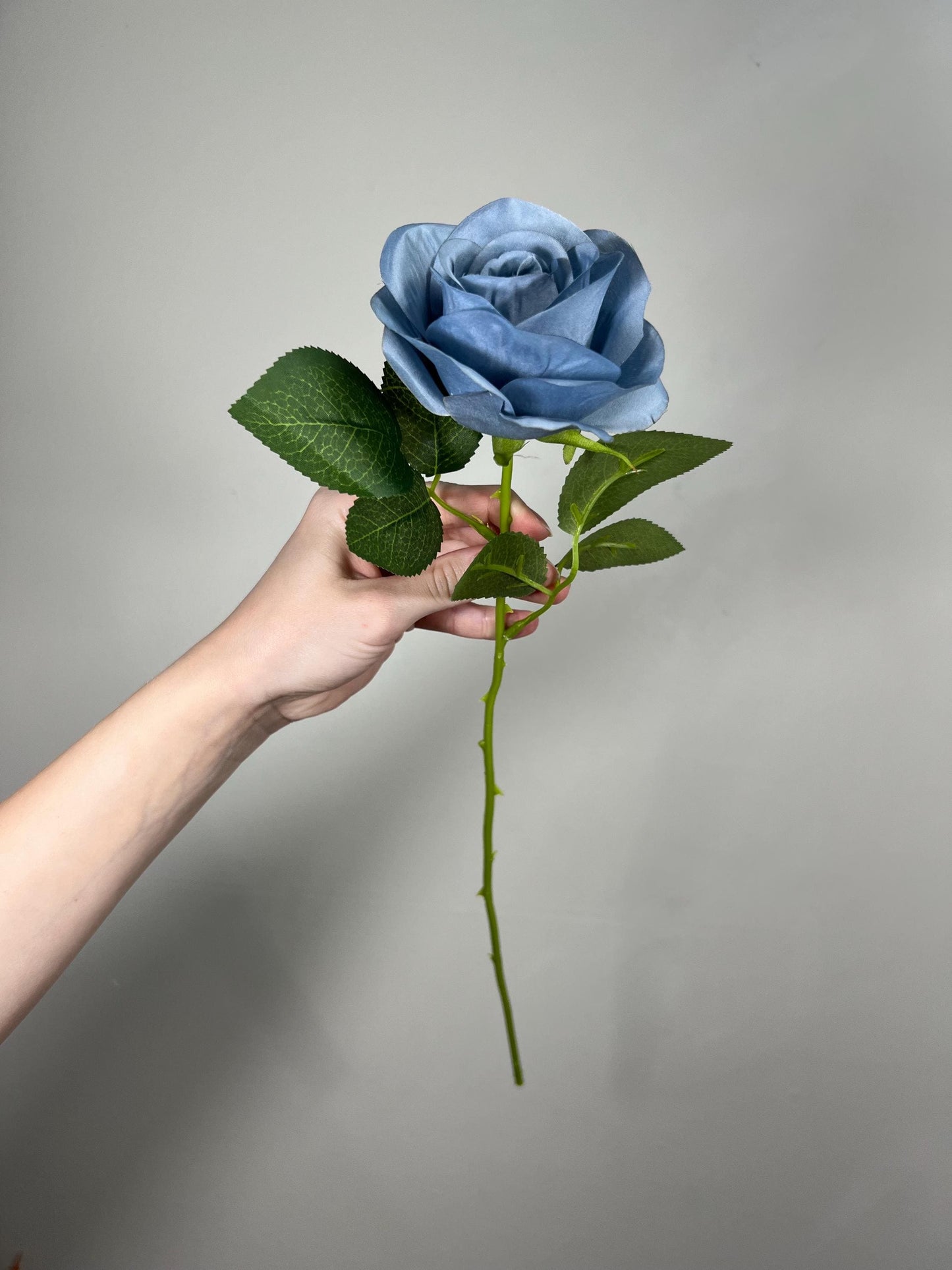 Dusty Blue Roses Artificial Flower Heads with Stem Light Blue Wedding Roses for Bouquet DIY Roses Real Touch Dusty Blue Supplies Flowers