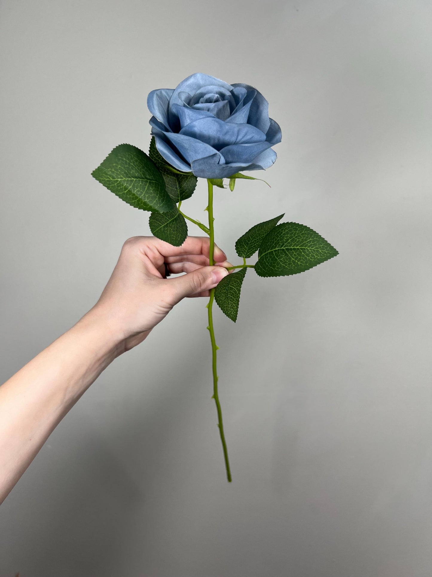 Dusty Blue Roses Artificial Flower Heads with Stem Light Blue Wedding Roses for Bouquet DIY Roses Real Touch Dusty Blue Supplies Flowers