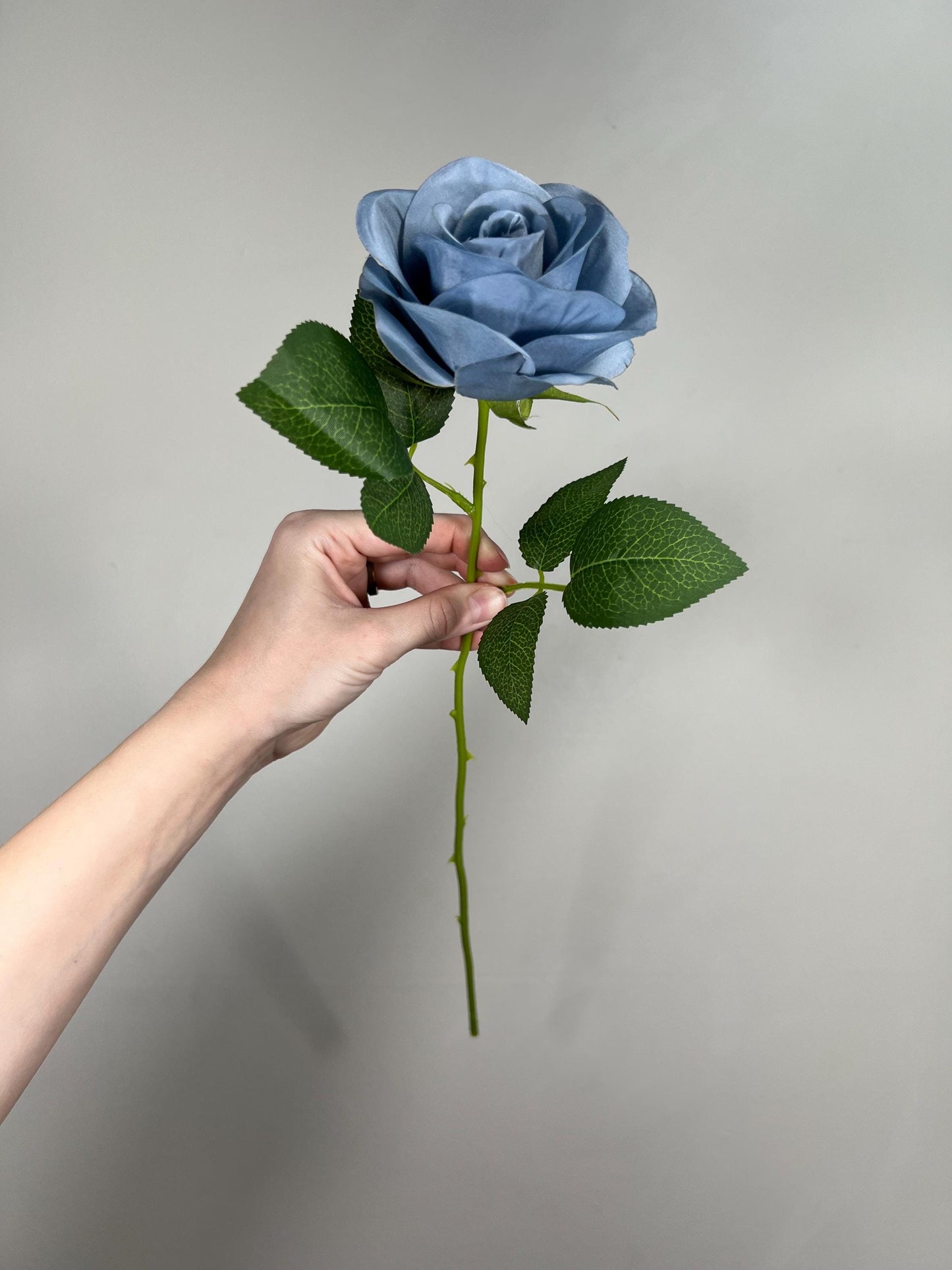 Dusty Blue Roses Artificial Flower Heads with Stem Light Blue Wedding Roses for Bouquet DIY Roses Real Touch Dusty Blue Supplies Flowers