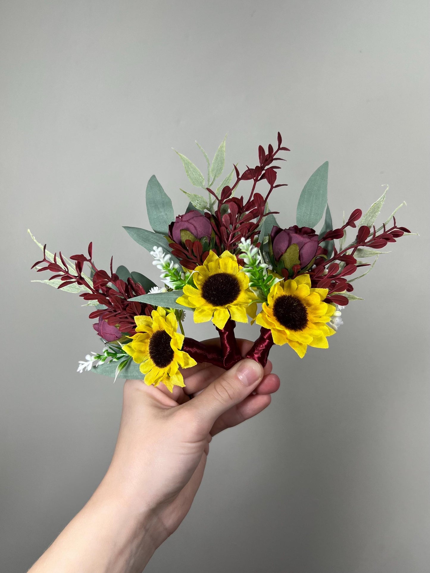 Sunflower Corsage Burgundy Wedding Boutonniere Sunflower Corsage Mom Bridesmaids Corsage Boutonnière Groom Sunflower Fall Artificial Flower