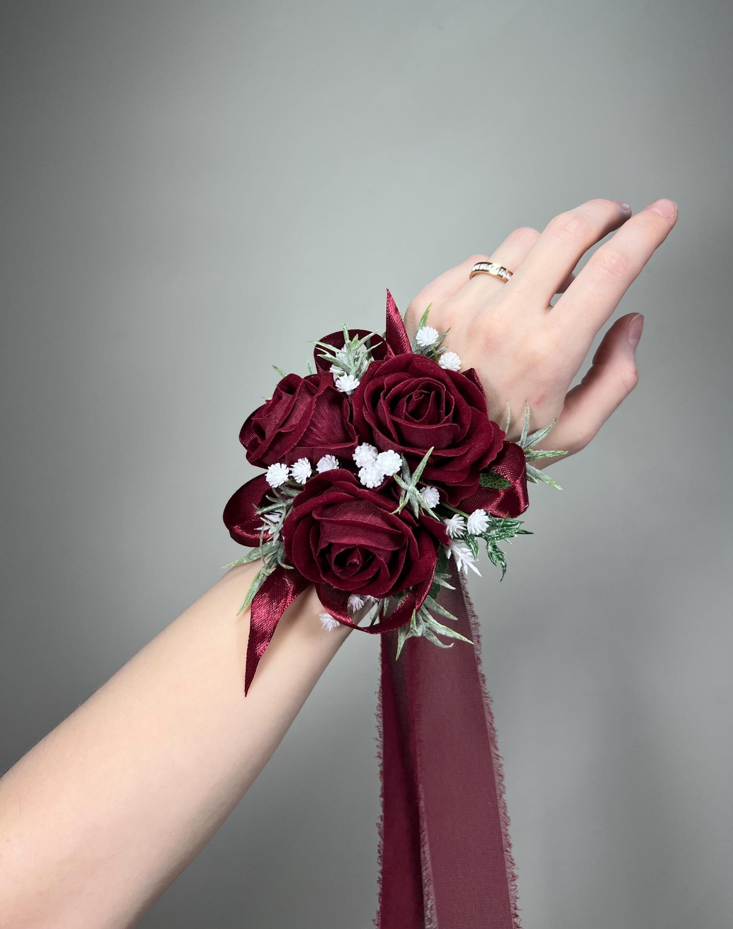 Burgundy Corsage Wedding Wrist Corsage Maroon Mom Corsage Wine Red Baby Breath Bridesmaids Corsage Prom Burgundy Artificial Flower