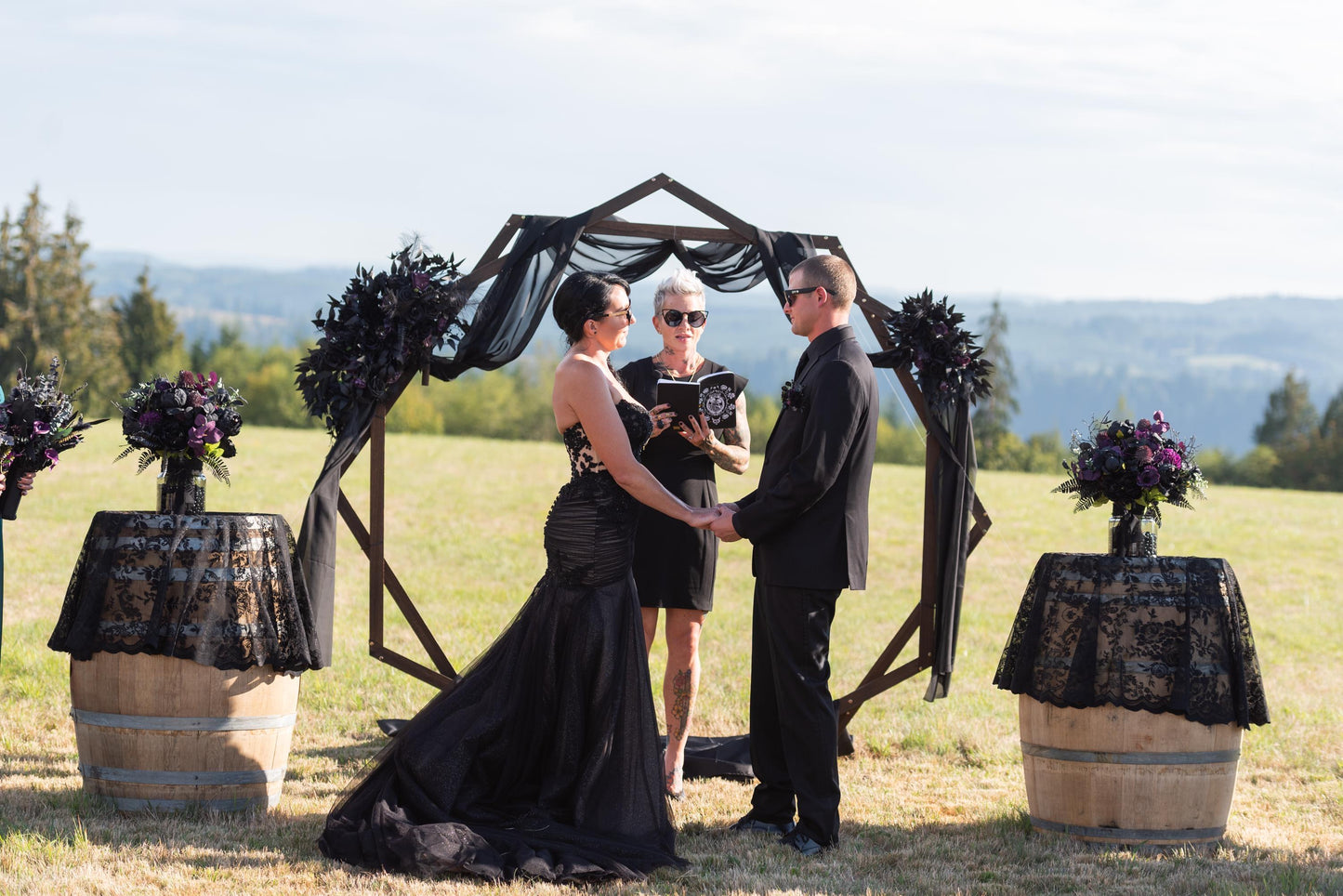 Black Bouquet Wedding Dark Purple Bridal Wedding Gothic Bouquet Black Decor Purple Black Bridesmaids Bouquet Plum Artificial Flower