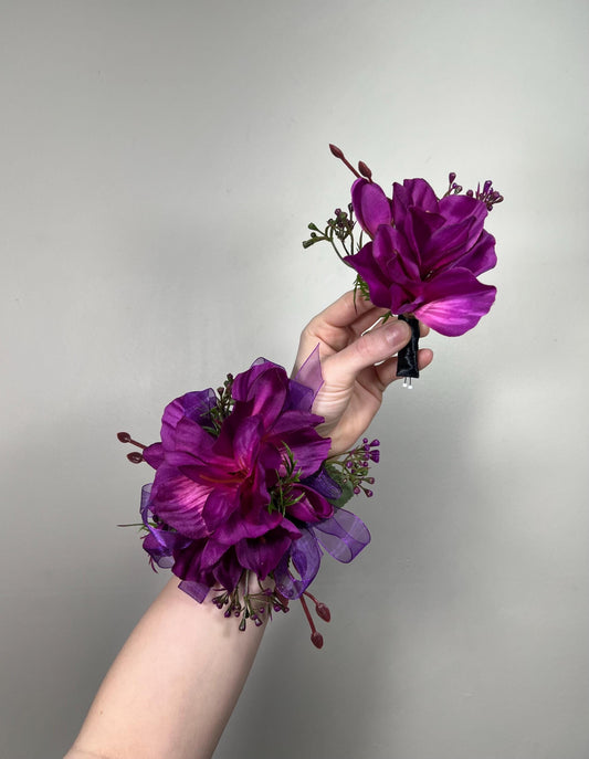 Fuchsia Purple Corsage, Wedding Bridesmaids Magenta Wrist Corsage, Wristlet Plum Flower Corsage Artificial
