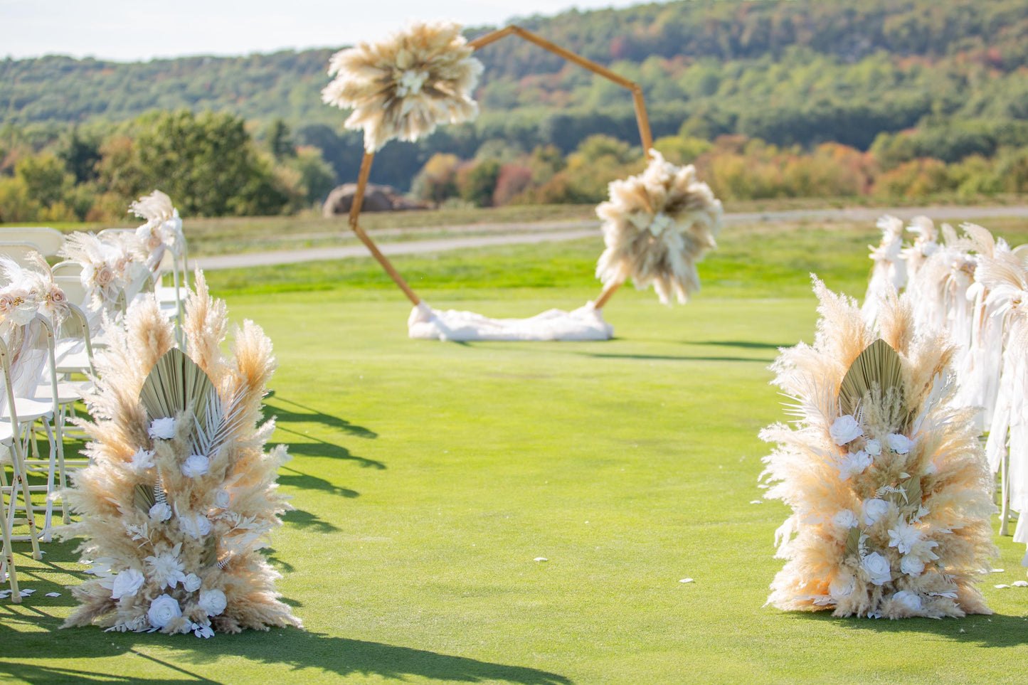 Set of 2 Wedding Aisle Marker Flower Floor Arrangement Barrel Décor Boho White Ivory Pampas Grass Palm Leaves Reddit