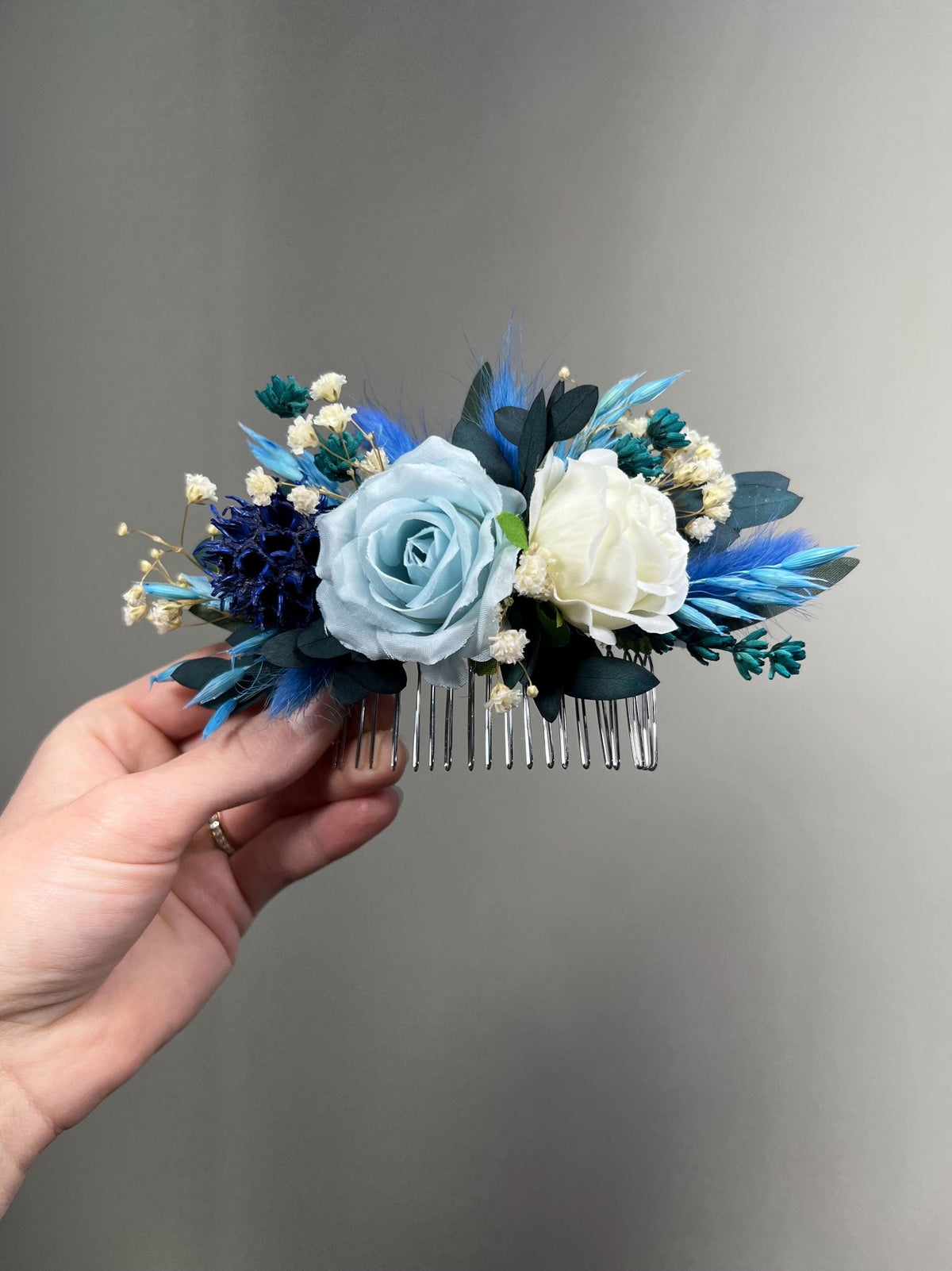 Blue White Hair Comb, Wedding Dusty Blue Hair Piece Bridal, Light Blue Rose Hair Accessories, Bridesmaids Decorative Comb Artificial Flowers