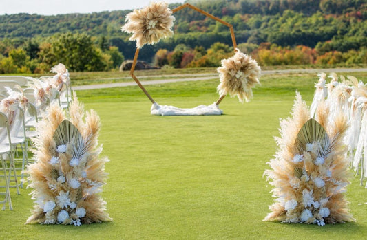 White Boho Aisle Marker Set of 2, Wedding Pampas Grass Floor Arrangement, Ivory Beige Ground Arch Arrangement, Decor Barrel Whiskey Flower