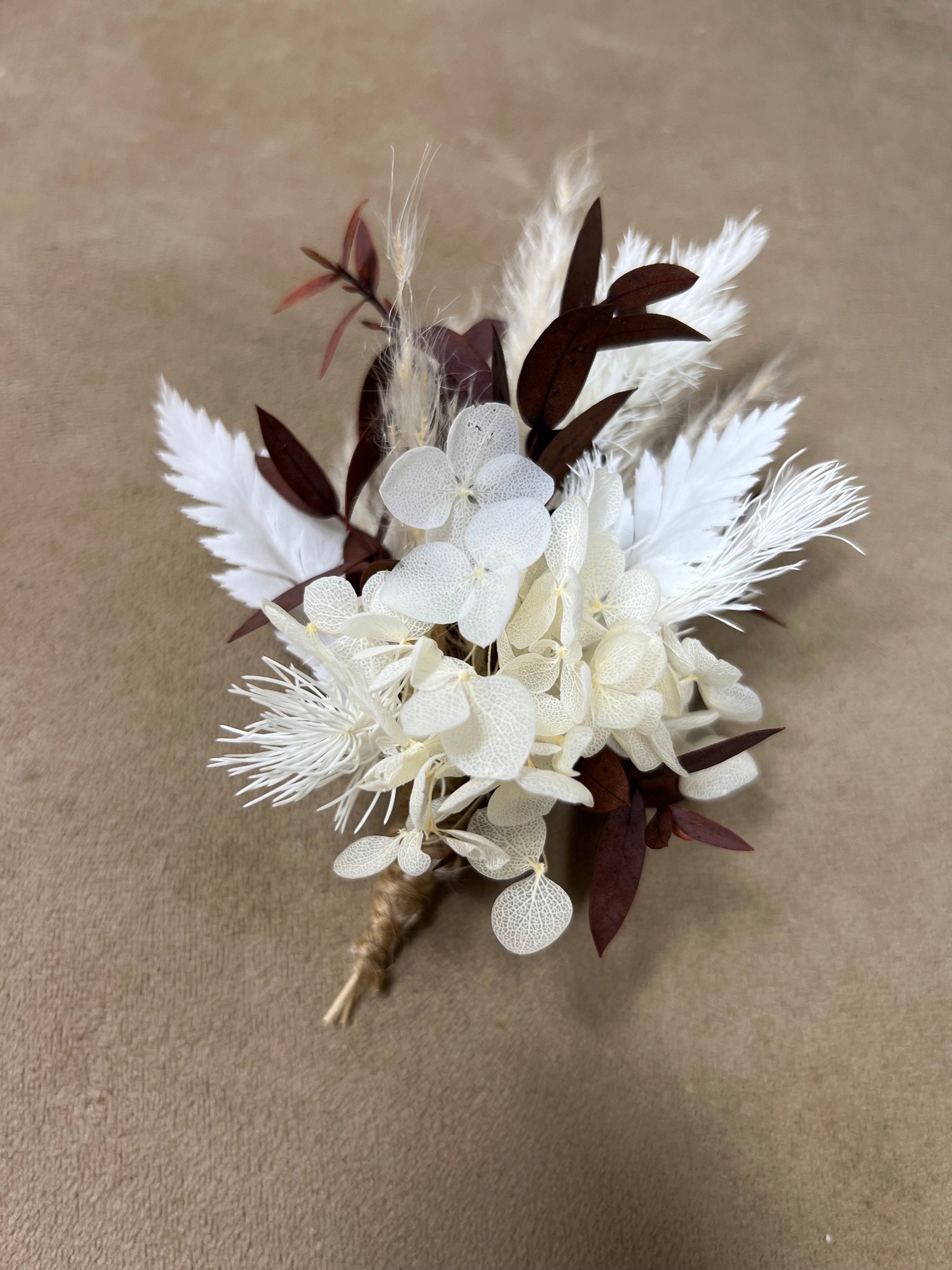 Wedding Boutonnière Boho White Wedding Ivory Groom Boutonniere Groomsmen Decor Bridal Hydrangea Dried Eucalyptus Baby Breath Pampas Grass