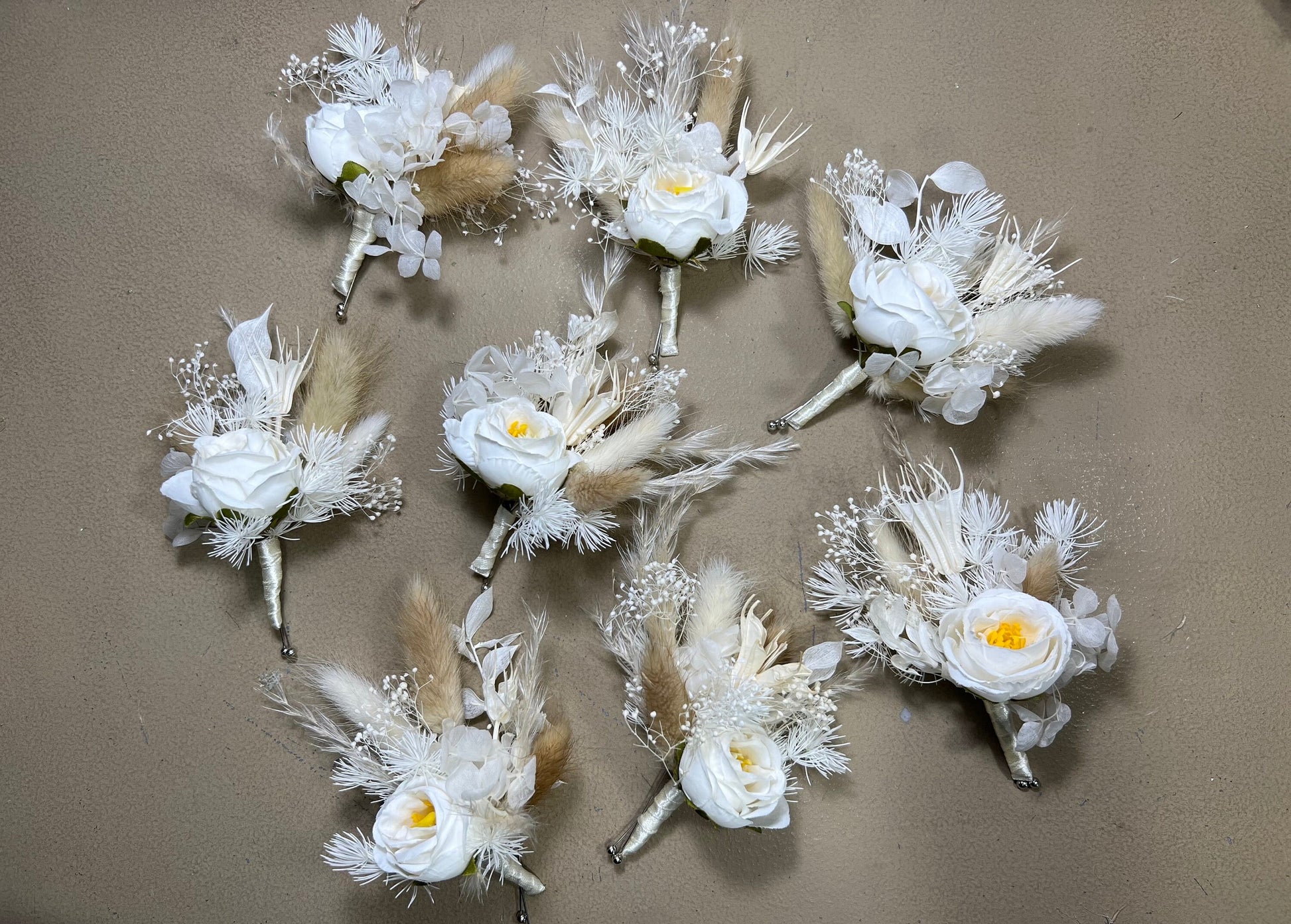 Wedding Boutonnière Boho White Wedding Ivory Groom Boutonniere Groomsmen Decor Bridal Hydrangea Dried Eucalyptus Baby Breath Pampas Grass