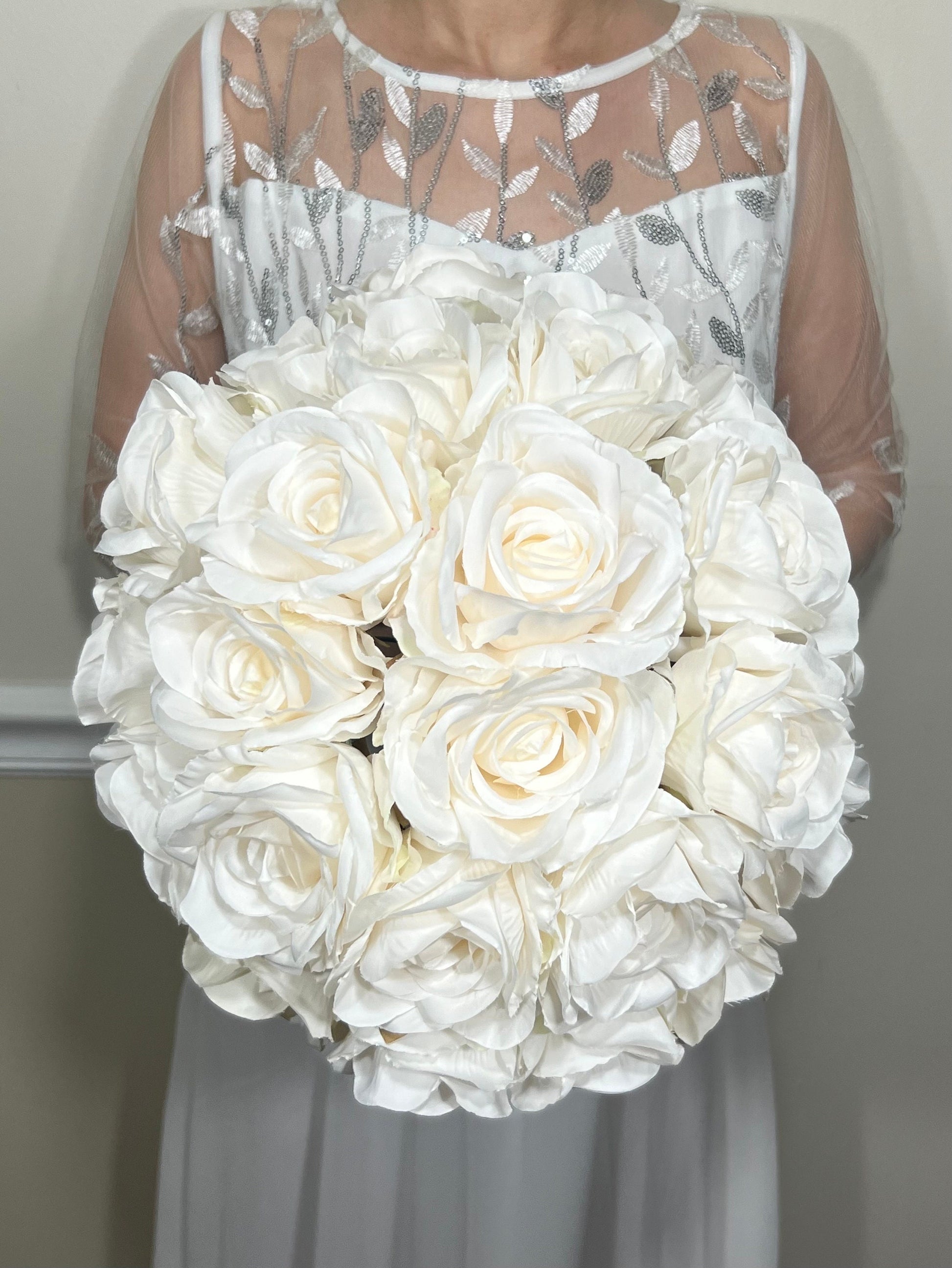 Wedding Bouquet White Bridal Wedding Ivory Classic Rose Bridesmaids Decor Handmade Artificial Faux Flower White Bouquet Rose Decoration