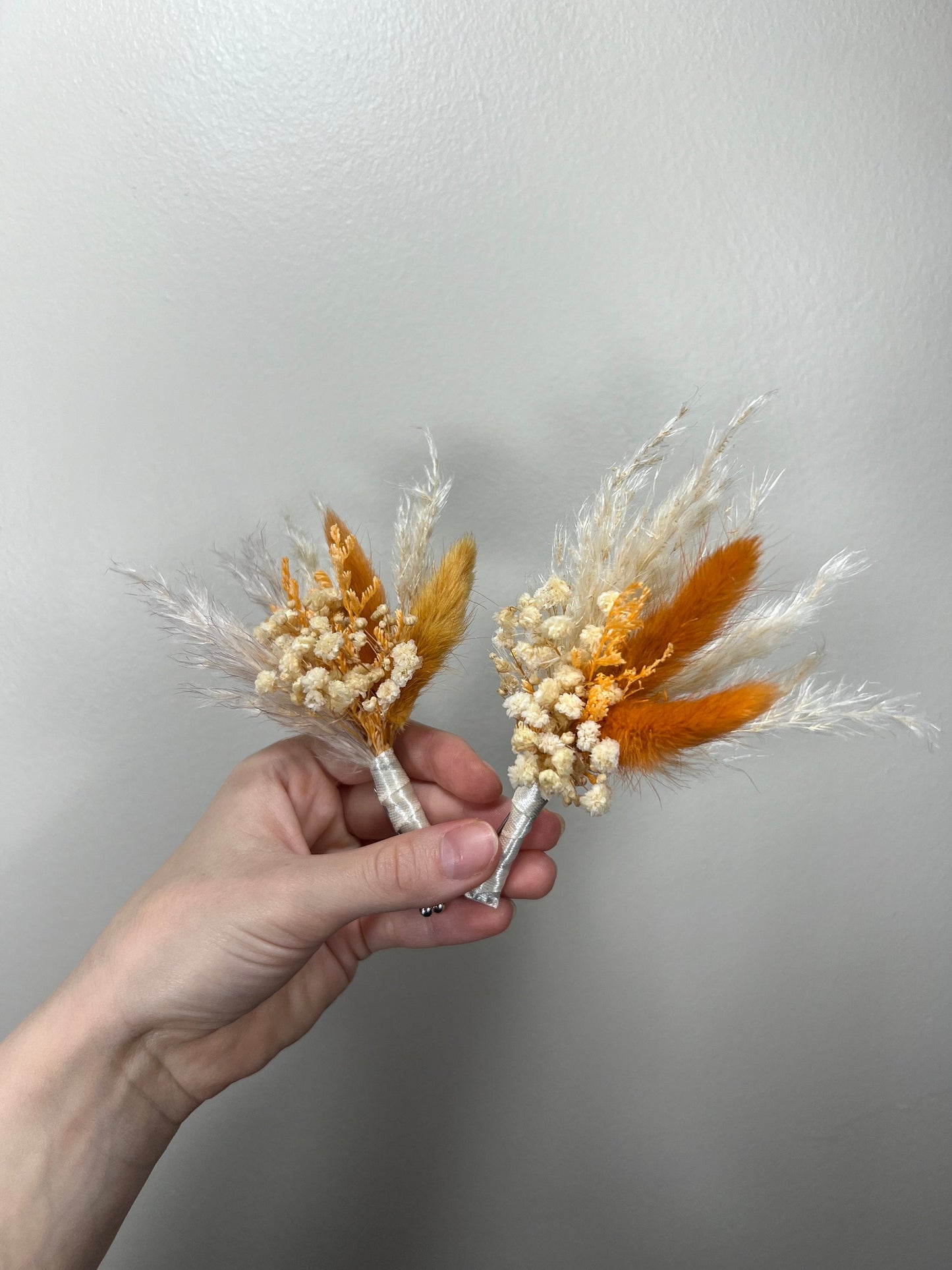 Wedding Boutonnière Boho White Wedding Ivory Groom Boutonniere Groomsmen Decor Bridal Hydrangea Dried Eucalyptus Baby Breath Pampas Grass