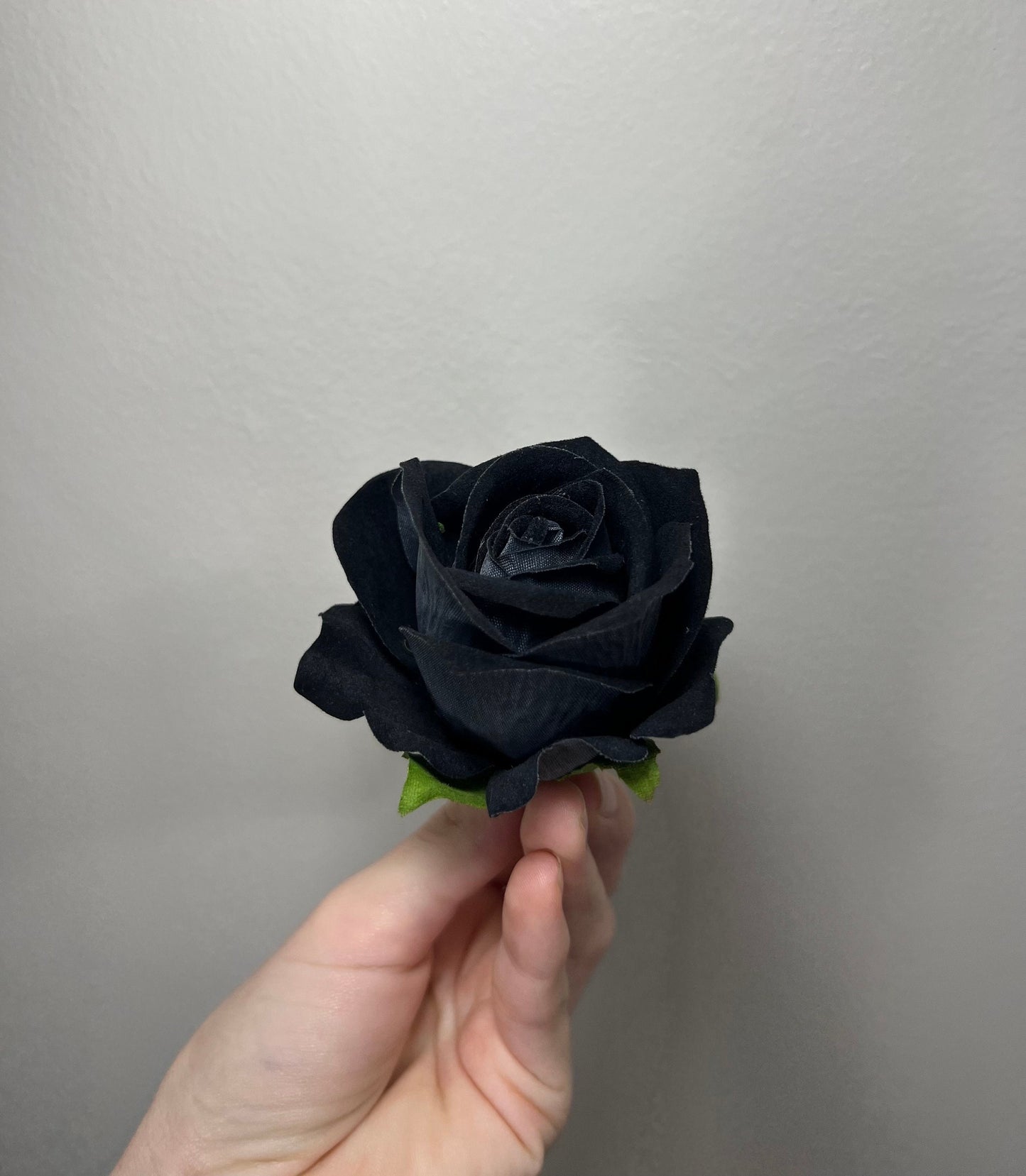 Black Artificial Flowers Head Rose Black High Quality Wedding Fake Roses Home Decor Silk Bridal Accessories Decorative DIY Supplies