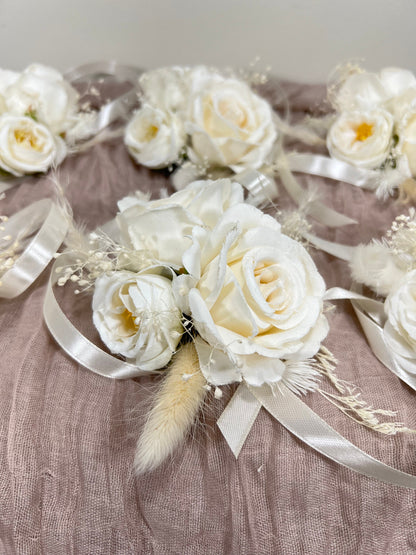 Wedding Corsage White Boho Wedding Wrist Corsage Bridesmaids Decor Corsage Ivory Corsage Prom Artificial Flowers Baby Breath