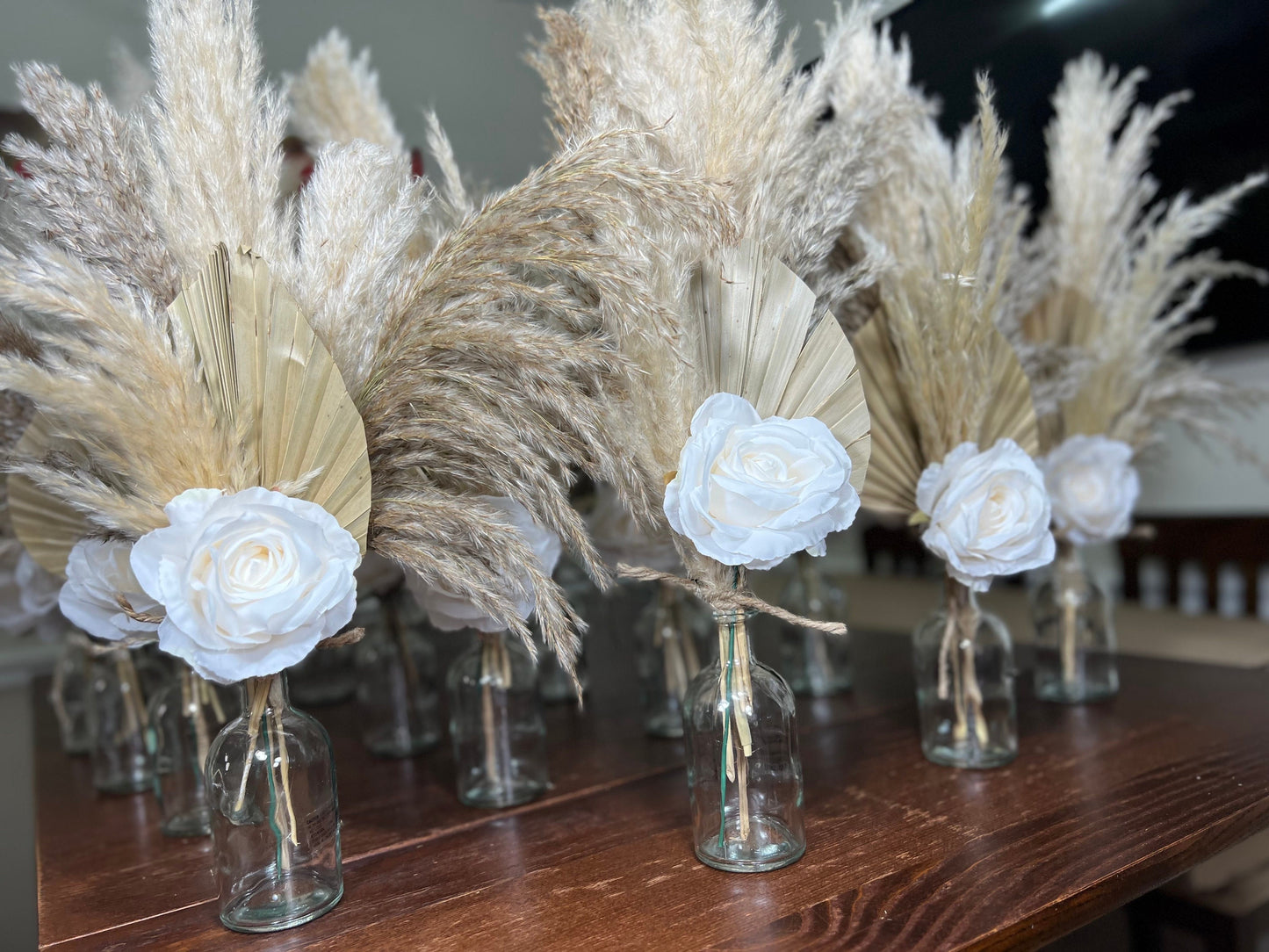 Wedding Centerpiece White Boho Table Decor Centerpiece Palms Leaf Pampas Grass Table Centerpiece Flower for Vases Bud Artificial Flower