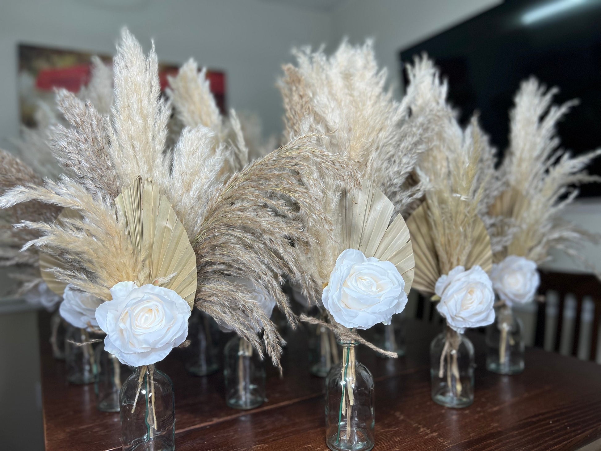 Wedding Centerpiece White Boho Table Decor Centerpiece Palms Leaf Pampas Grass Table Centerpiece Flower for Vases Bud Artificial Flower