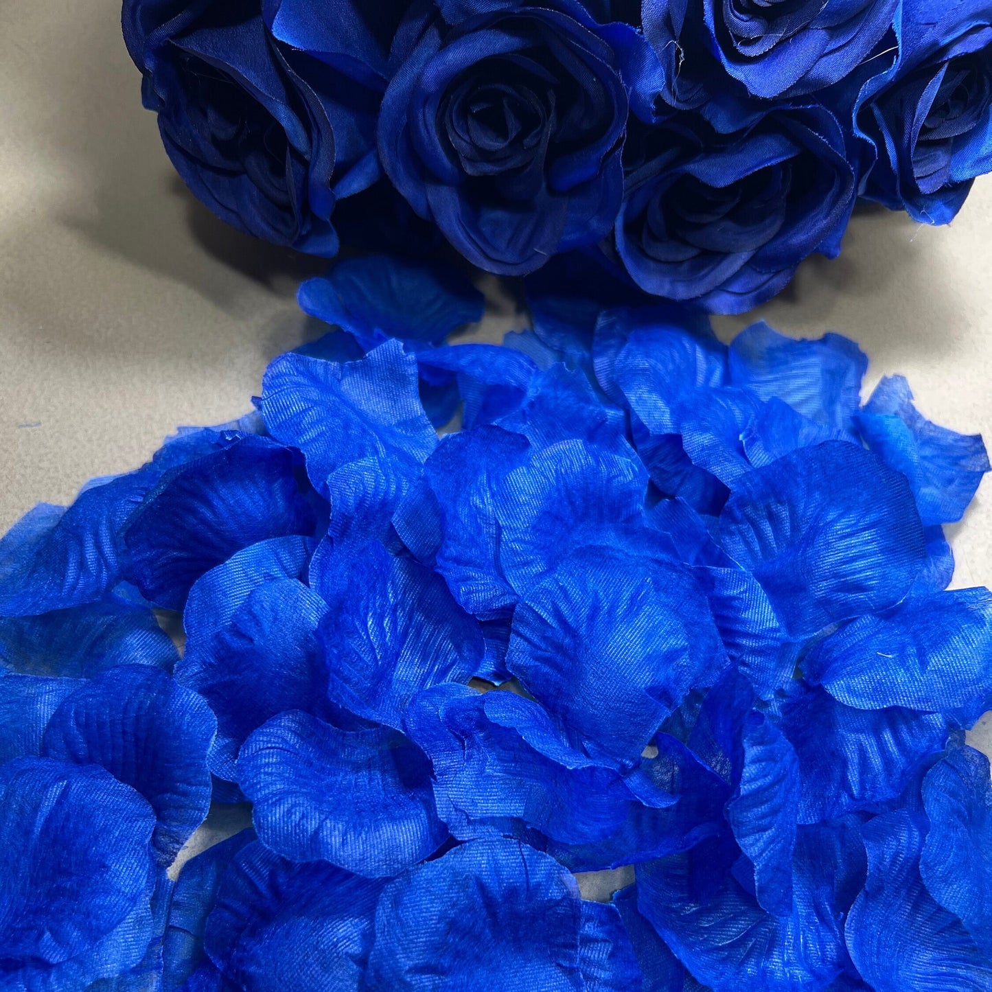 Rose Petals Mix Light Translucent Flower Petals "Angel's Feathers" Wedding Petal Silk Artificial Petals Decoration Party Decor Confetti