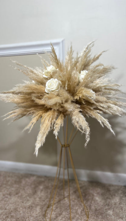 Wedding White Centerpiece Boho Pampas Grass Centerpiece Table Flower Ball Barrel Decor Wiskey Stand Ivory Artificial Flower