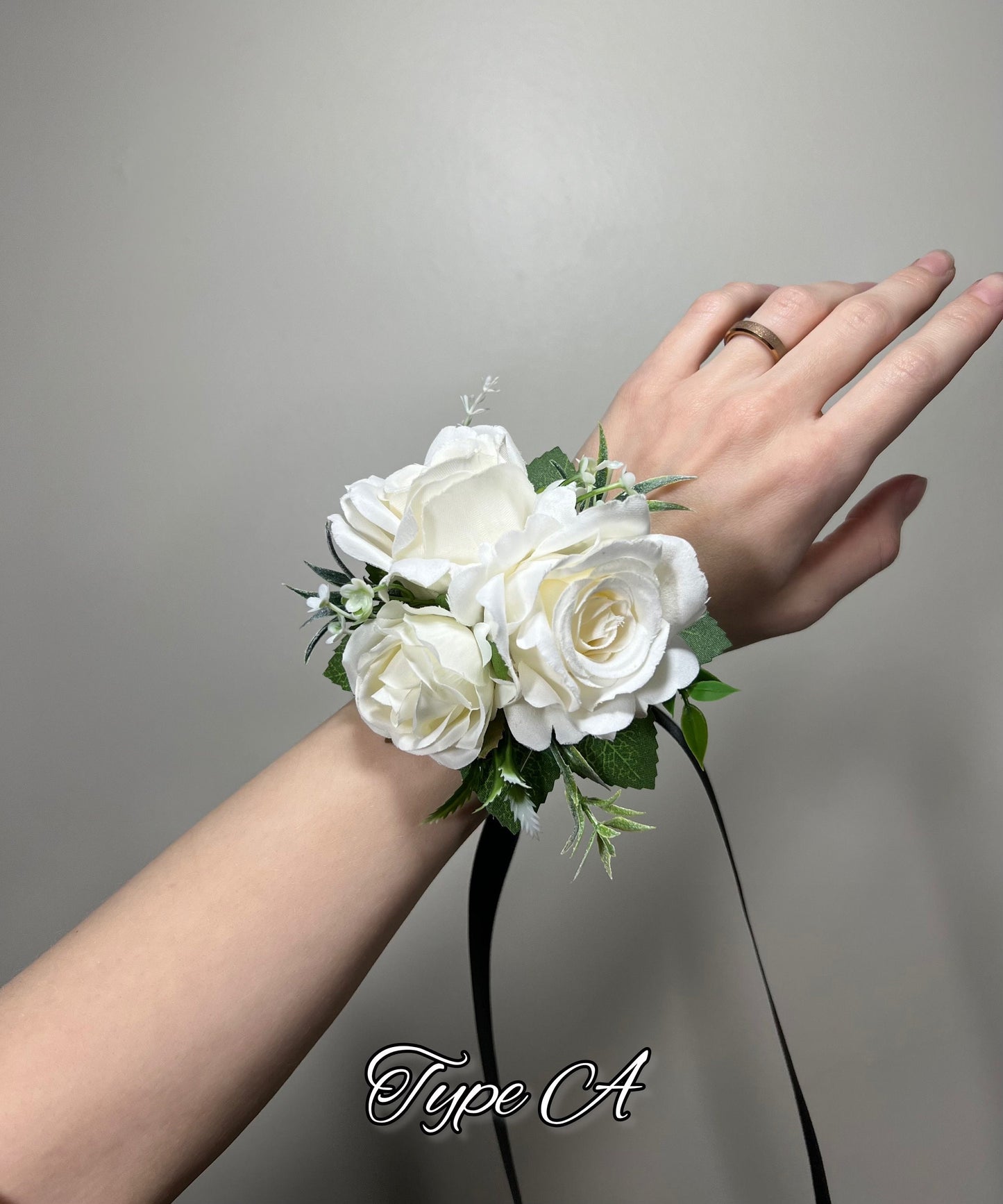 Wedding Corsage White Boho Wedding Wrist Corsage Bridesmaids Decor Corsage Ivory Corsage Prom Artificial Flowers Baby Breath