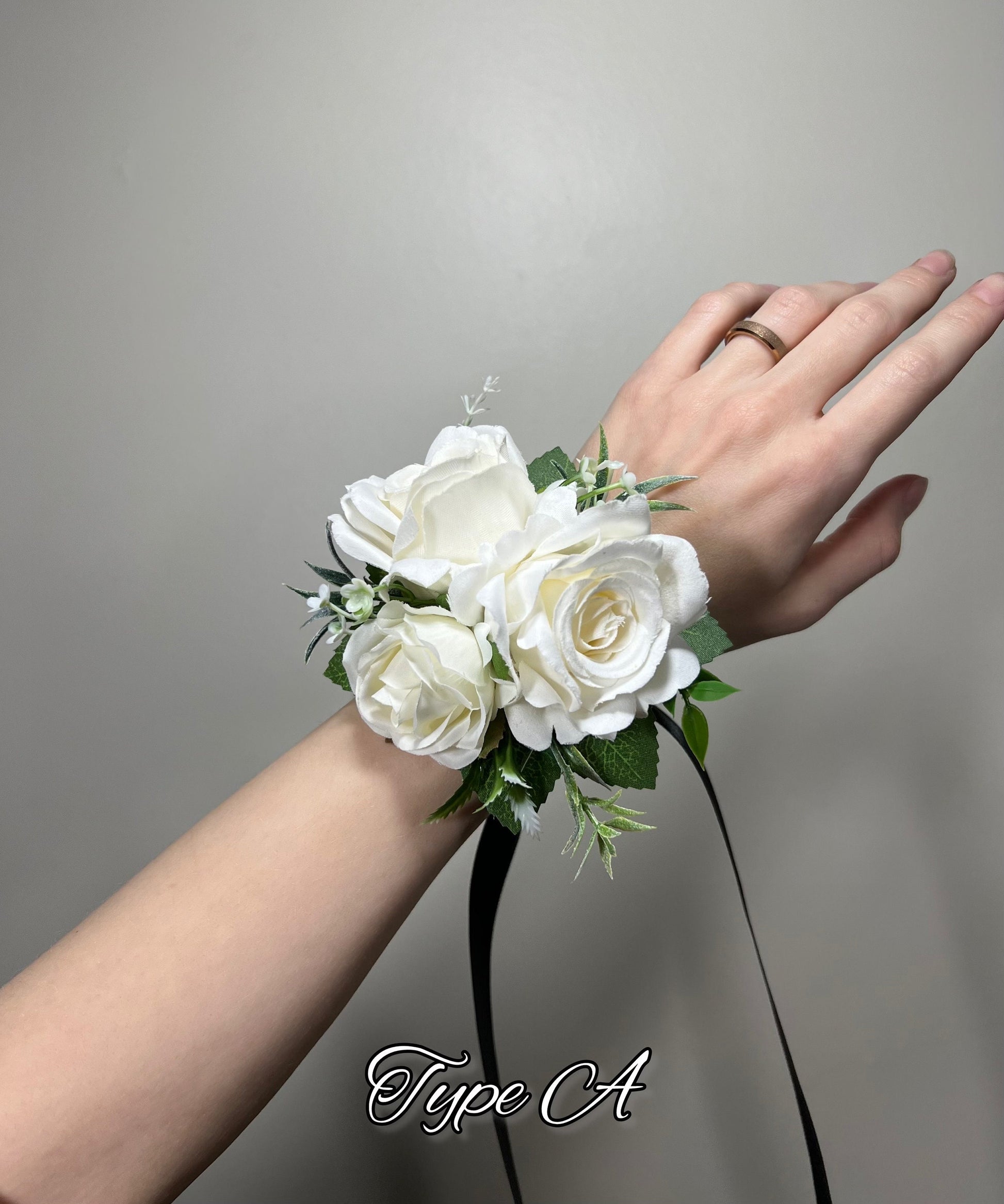 Wedding Corsage White Boho Wedding Wrist Corsage Bridesmaids Decor Corsage Ivory Corsage Prom Artificial Flowers Baby Breath
